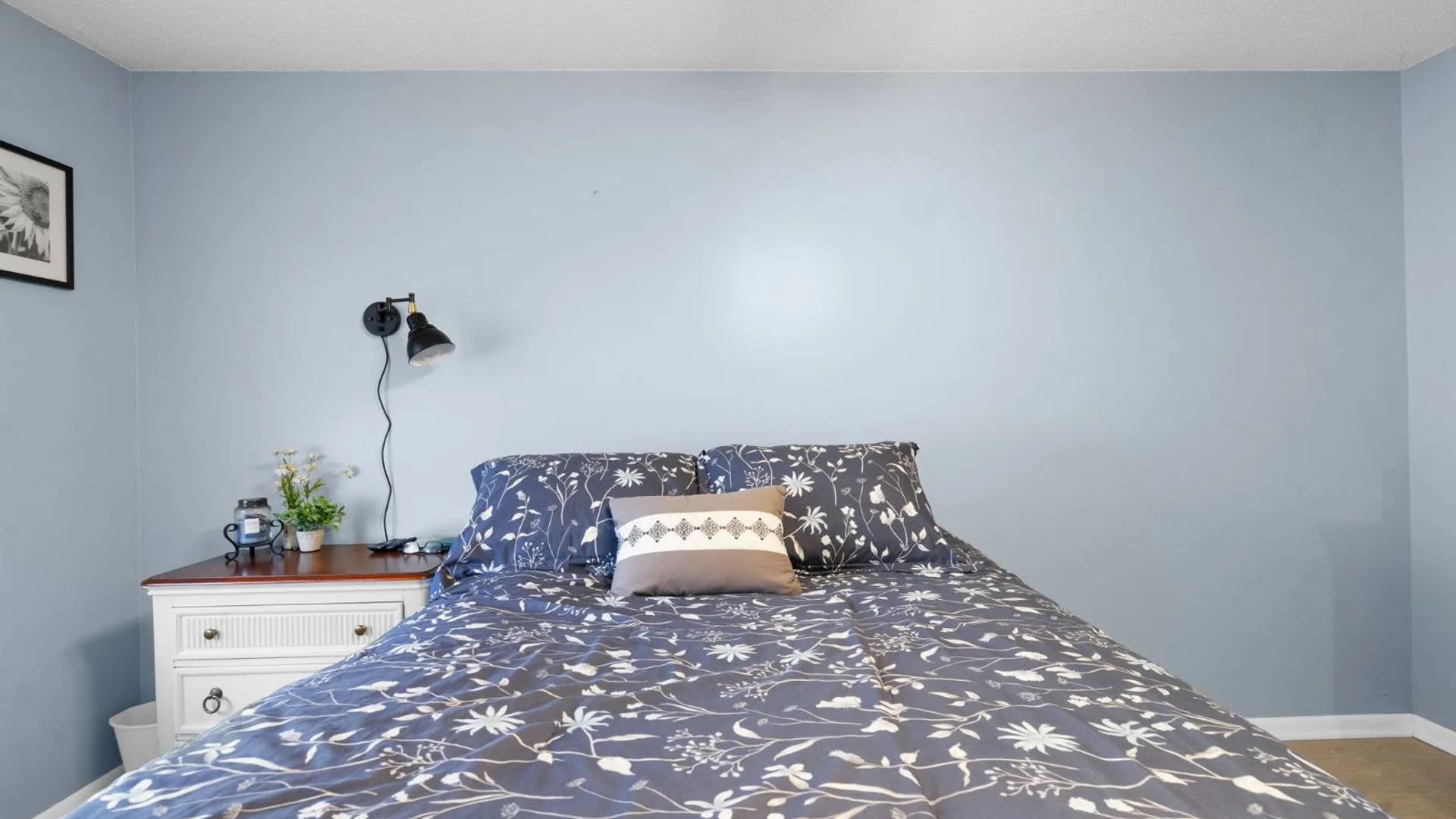 Property at 1906 Cambridge Manor Drive, Schenectady, NY 12302 8