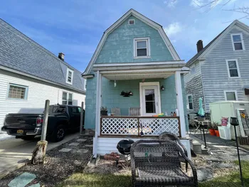Property at 100 Baxter Street, Buffalo, NY 14207