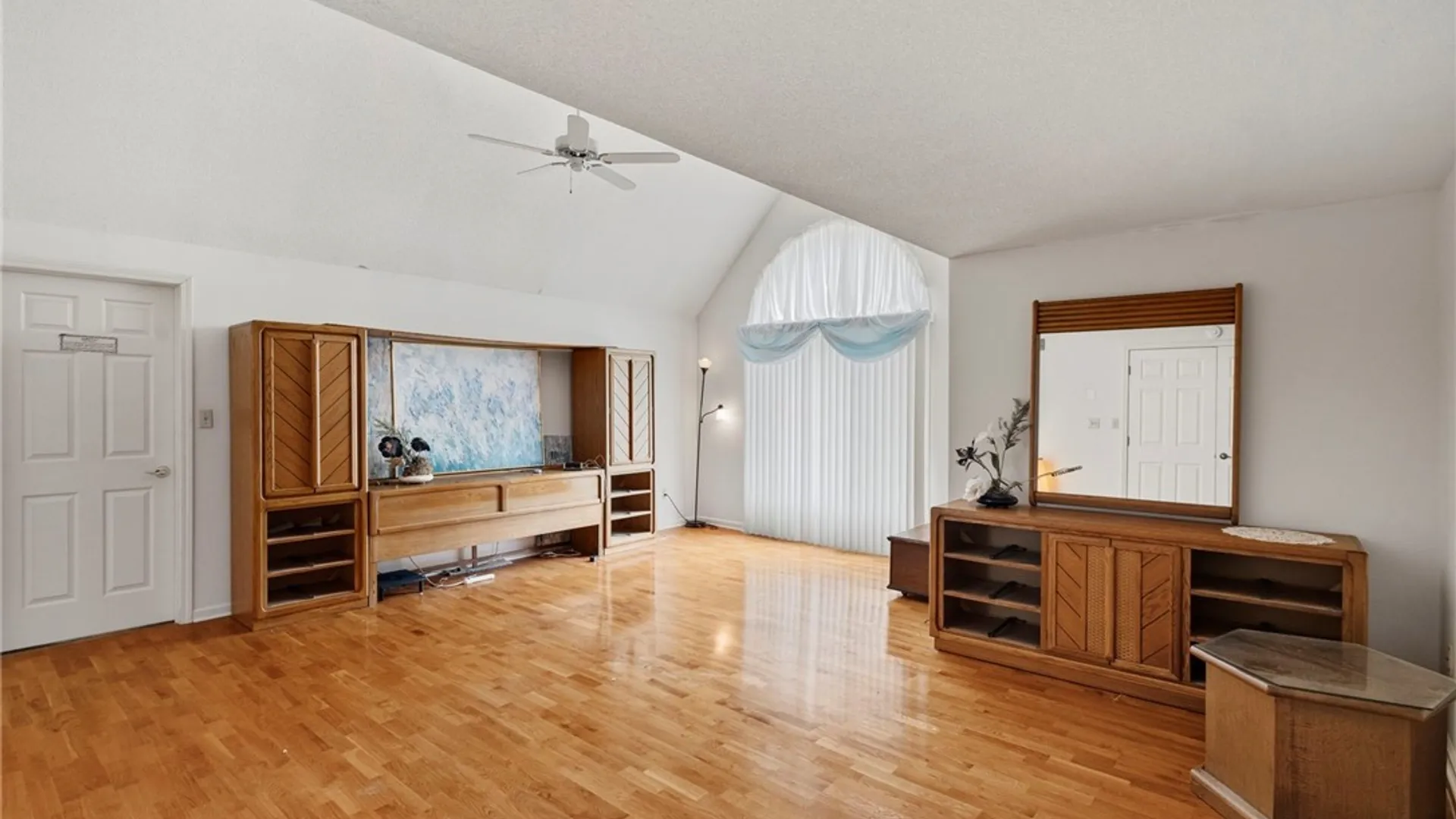 Property at 66 Windsong Court, Amherst, NY 14051 24