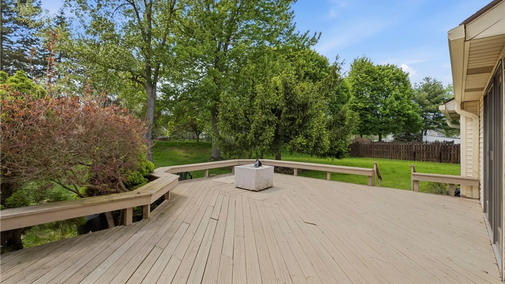 Property at 66 Windsong Court, Amherst, NY 14051 42