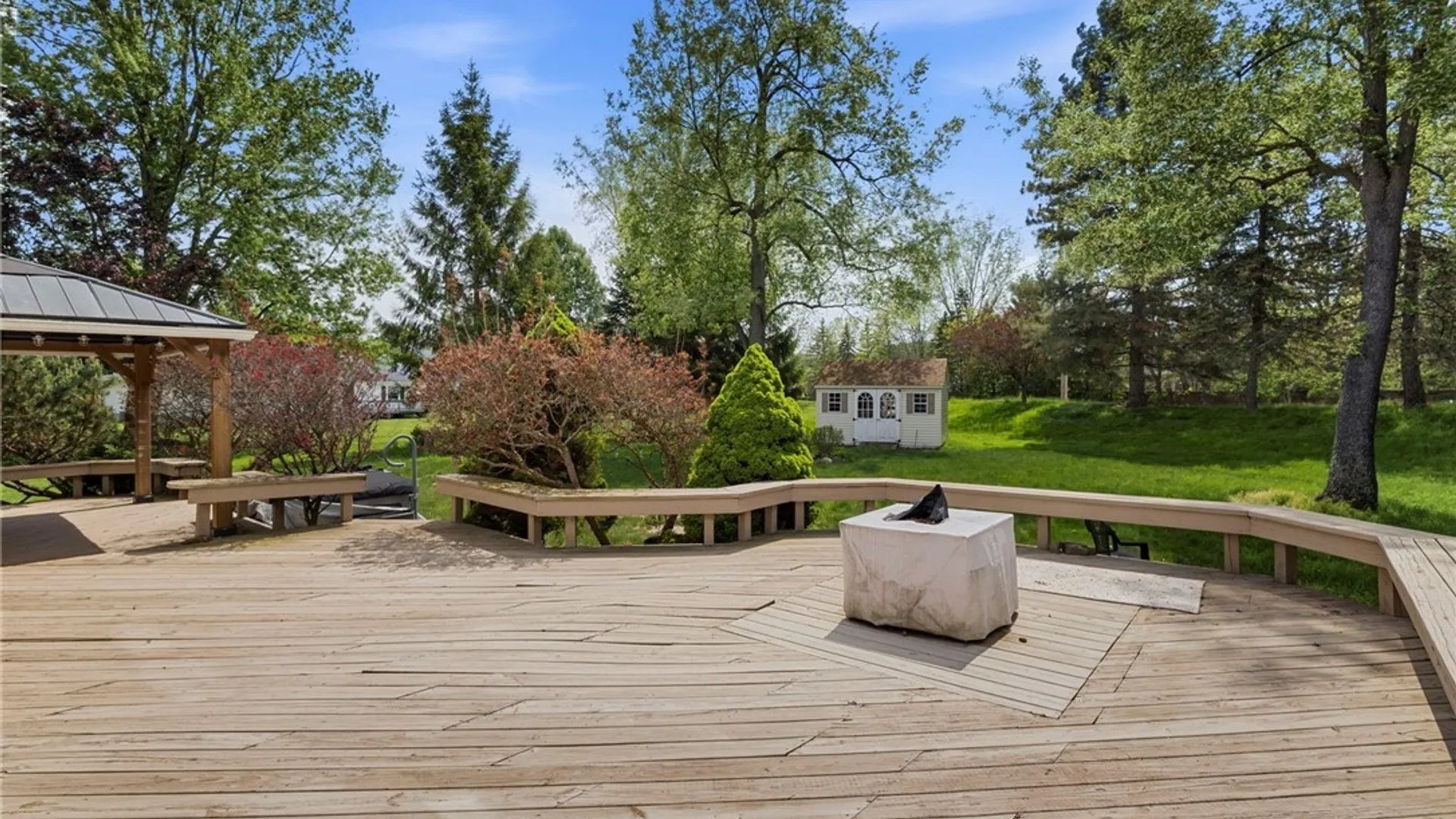 Property at 66 Windsong Court, Amherst, NY 14051 45