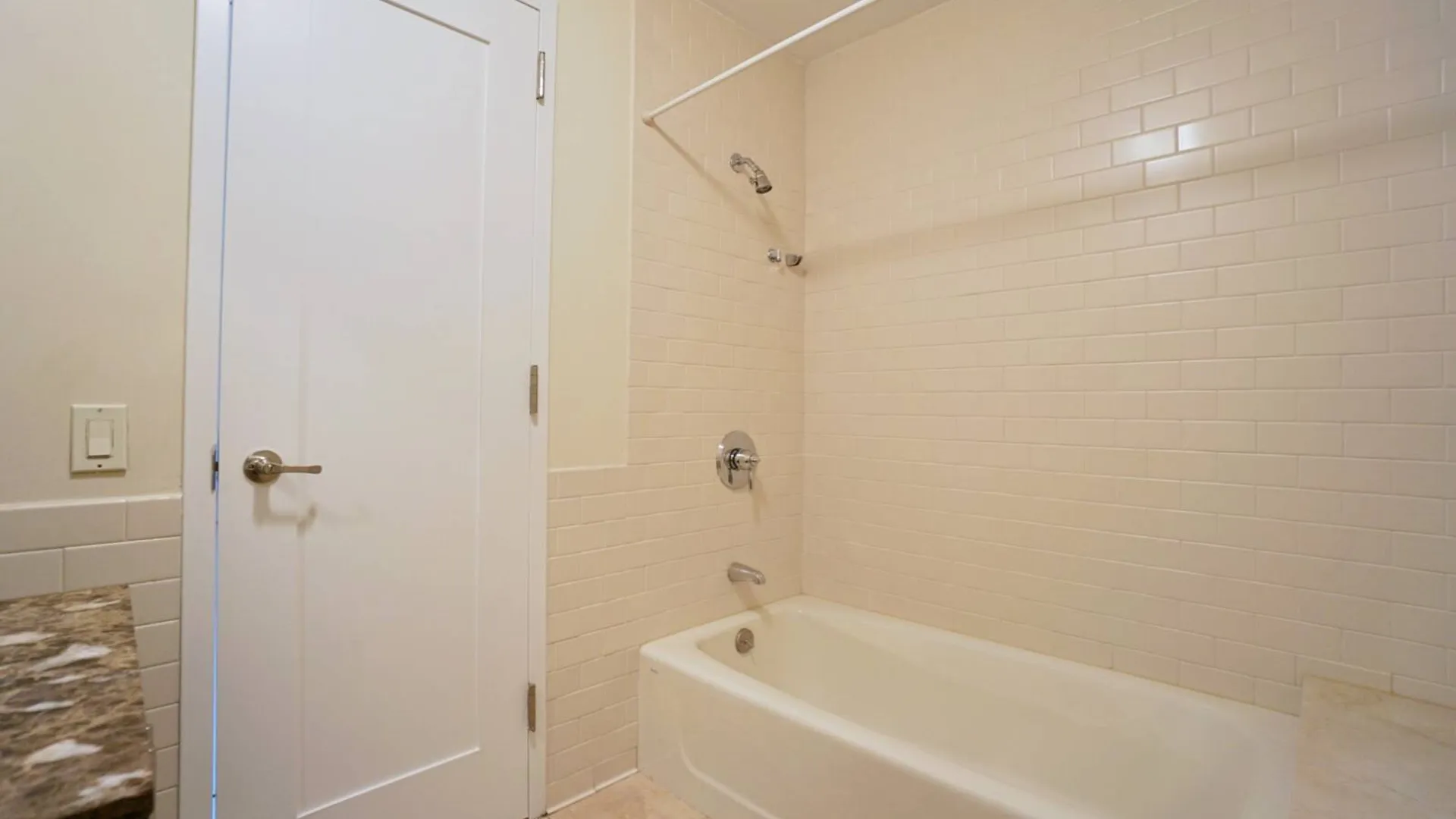 Property at 90 Bay St Landing, Staten Island, NY 10301 16