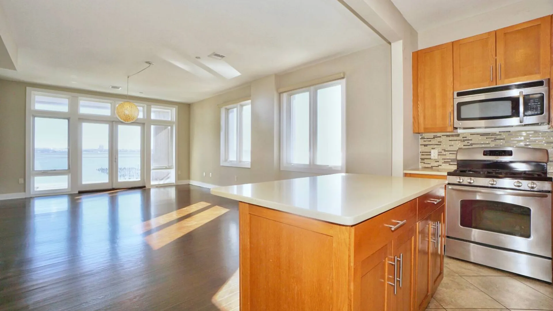 Property at 90 Bay St Landing, Staten Island, NY 10301 27