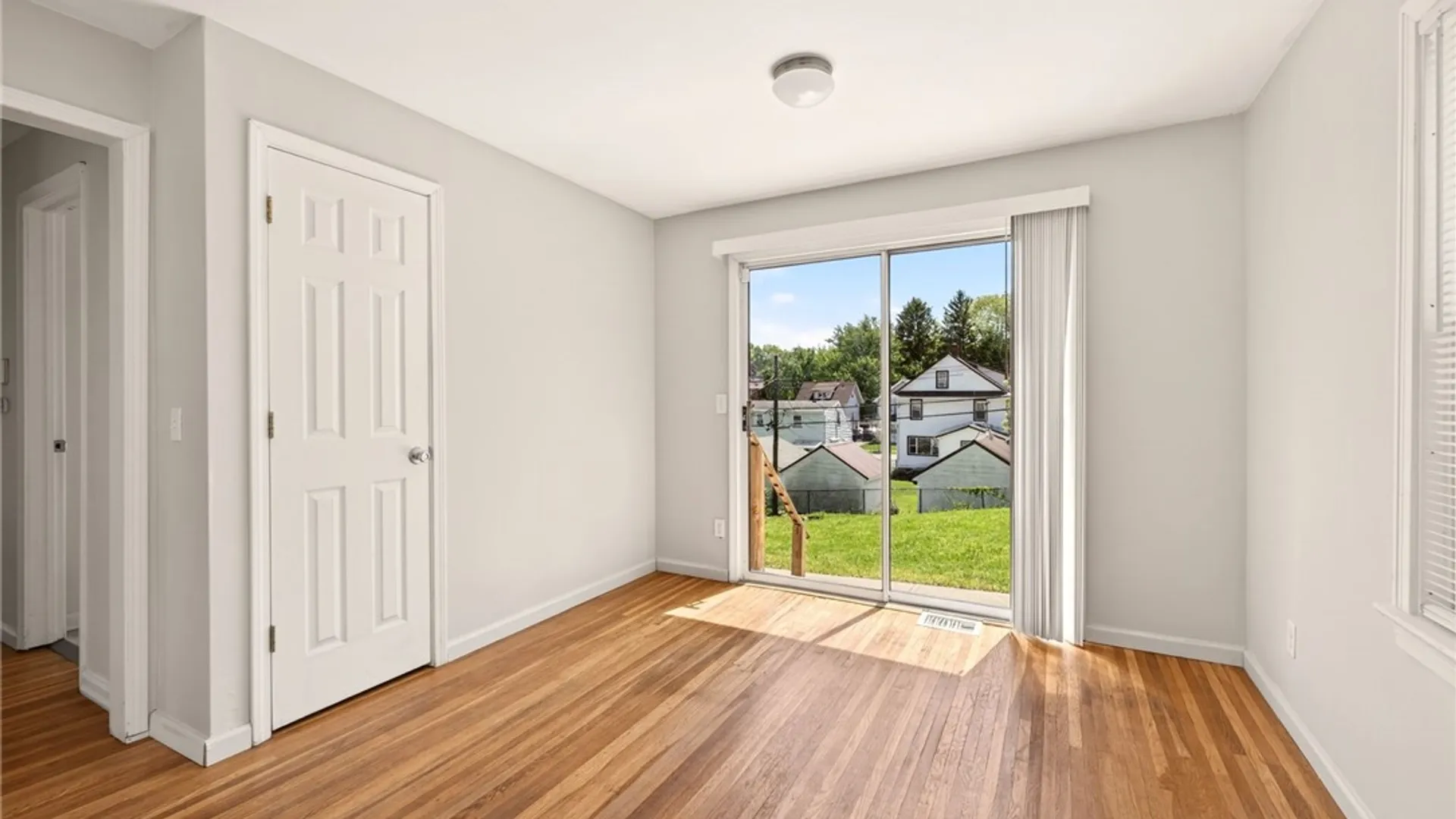 Property at 129 Wyndham Road, Rochester, NY 14612 10