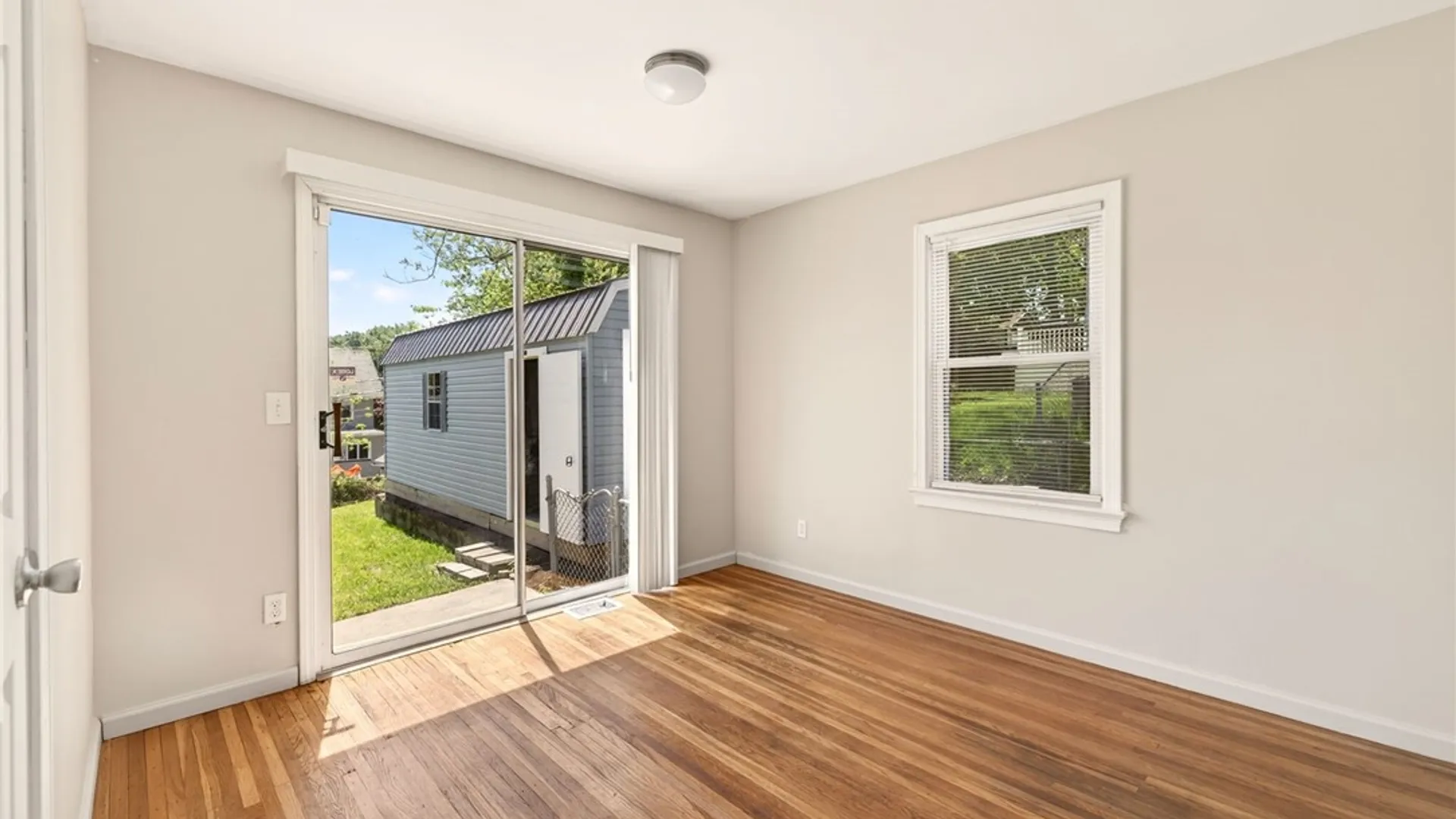 Property at 129 Wyndham Road, Rochester, NY 14612 11