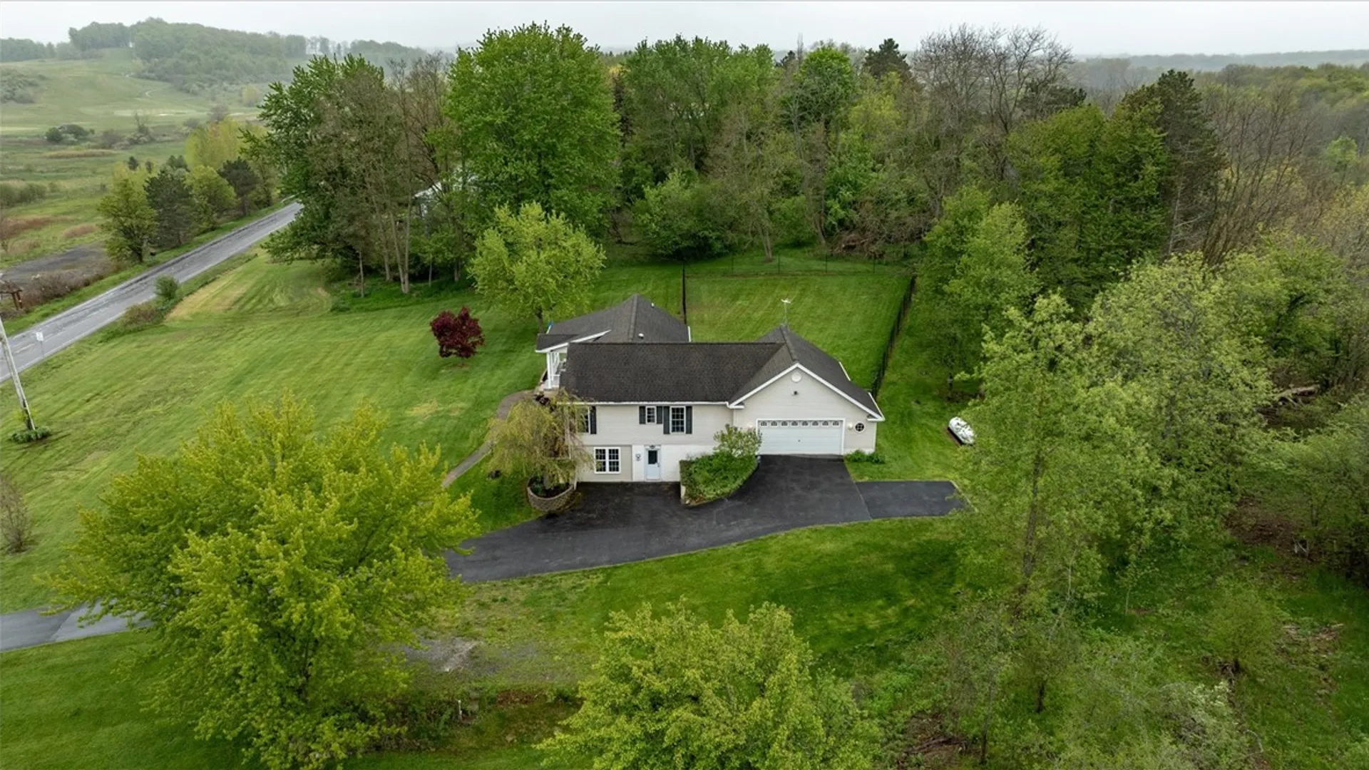 Property at 663 Hosmer Road, Riga, NY 14428 10