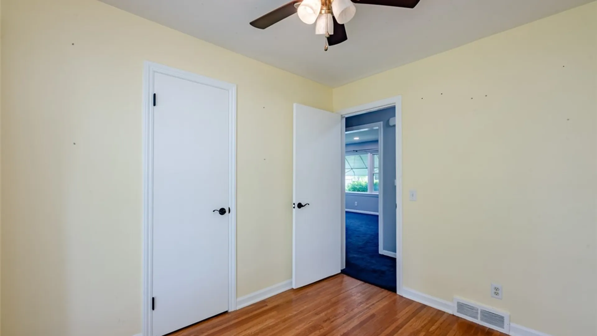 Property at 22 Claybrook Street, Rochester, NY 14609 11