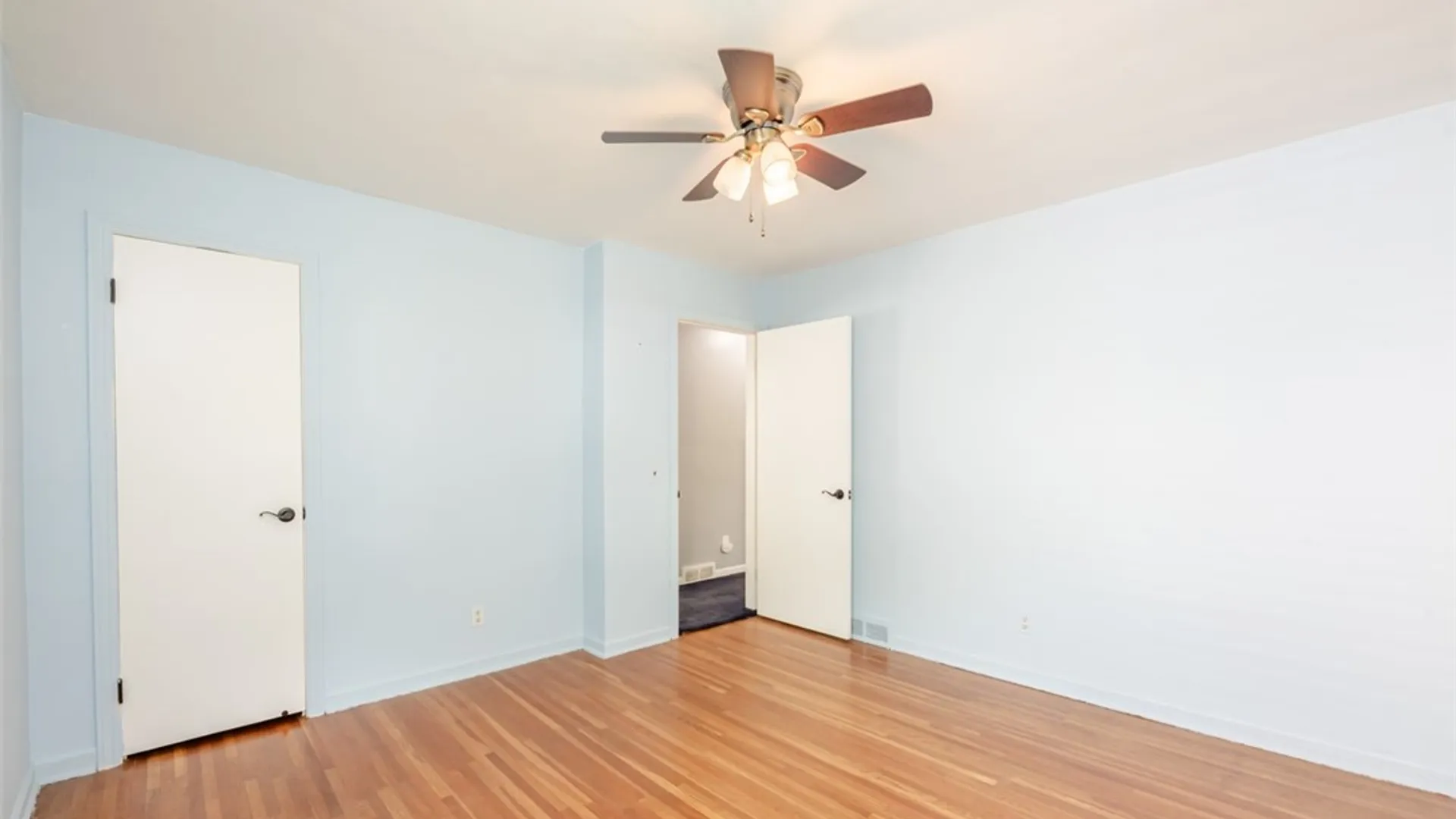 Property at 22 Claybrook Street, Rochester, NY 14609 17