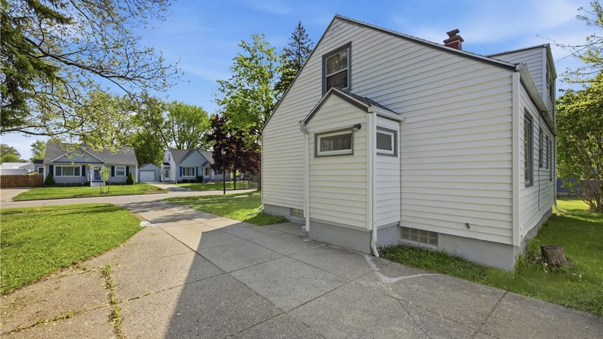 Property at 96 Mayfield Avenue, Tonawanda, NY 14150 23