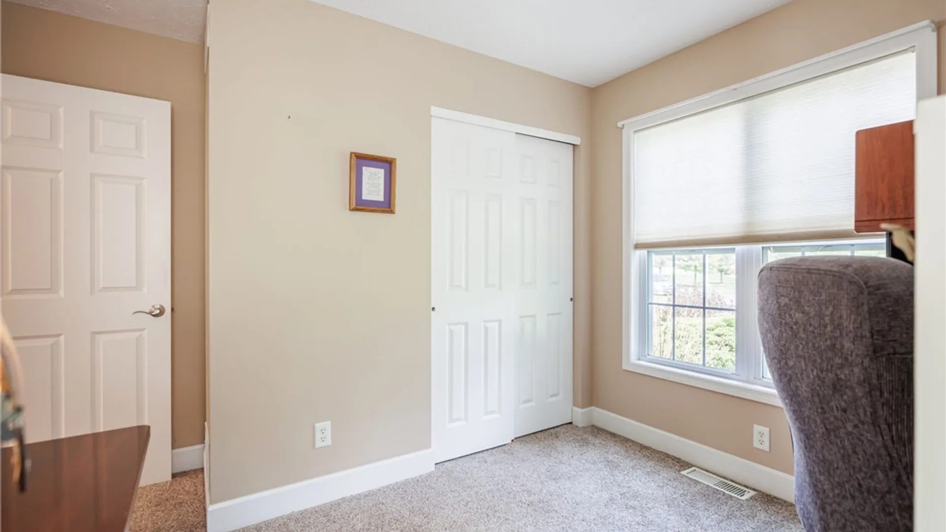 Property at 83 Arborway Ln Lane, Greece, NY 14612 4
