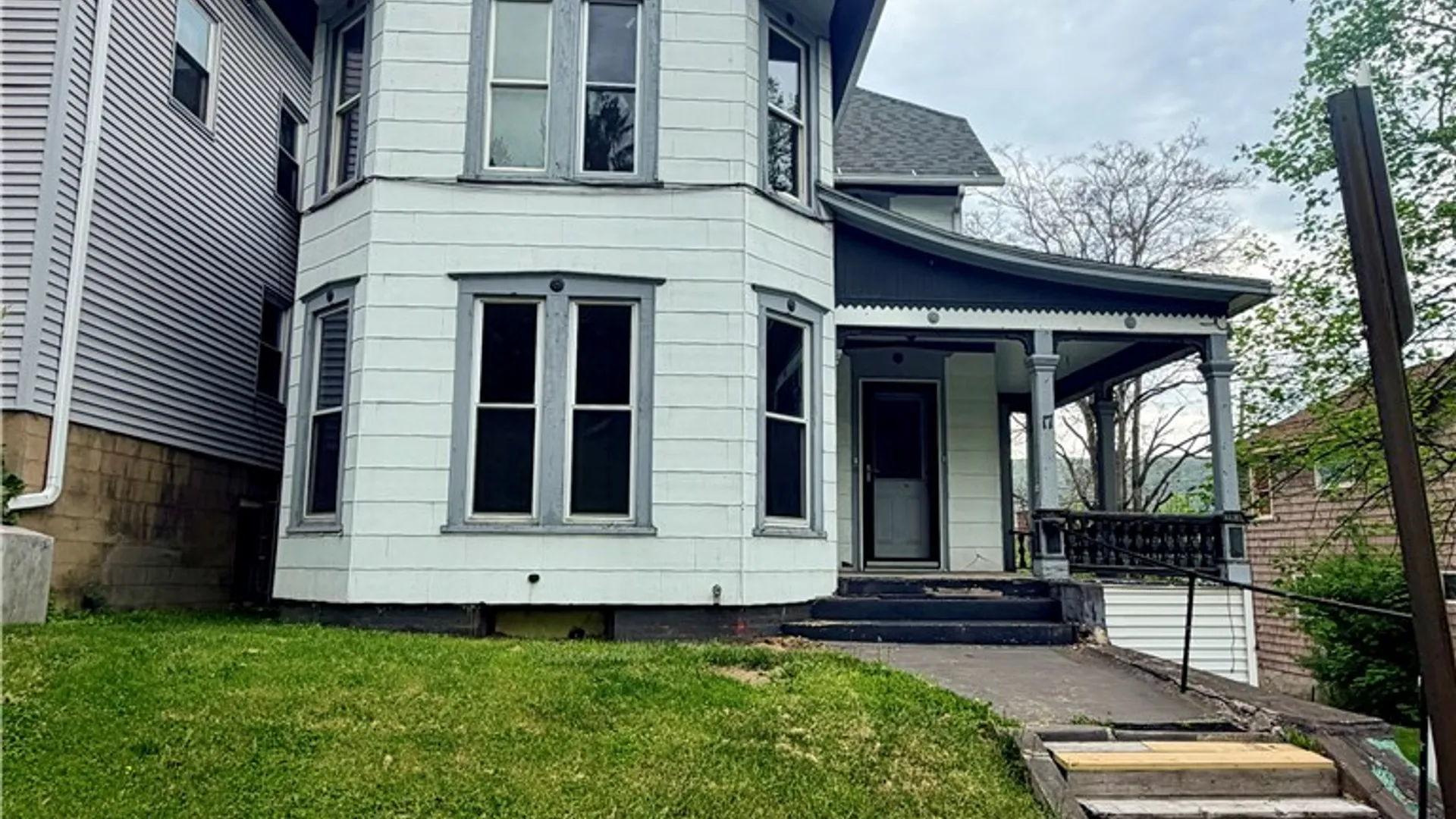Property at 17 W 1st Street, Corning City, NY 14830 3