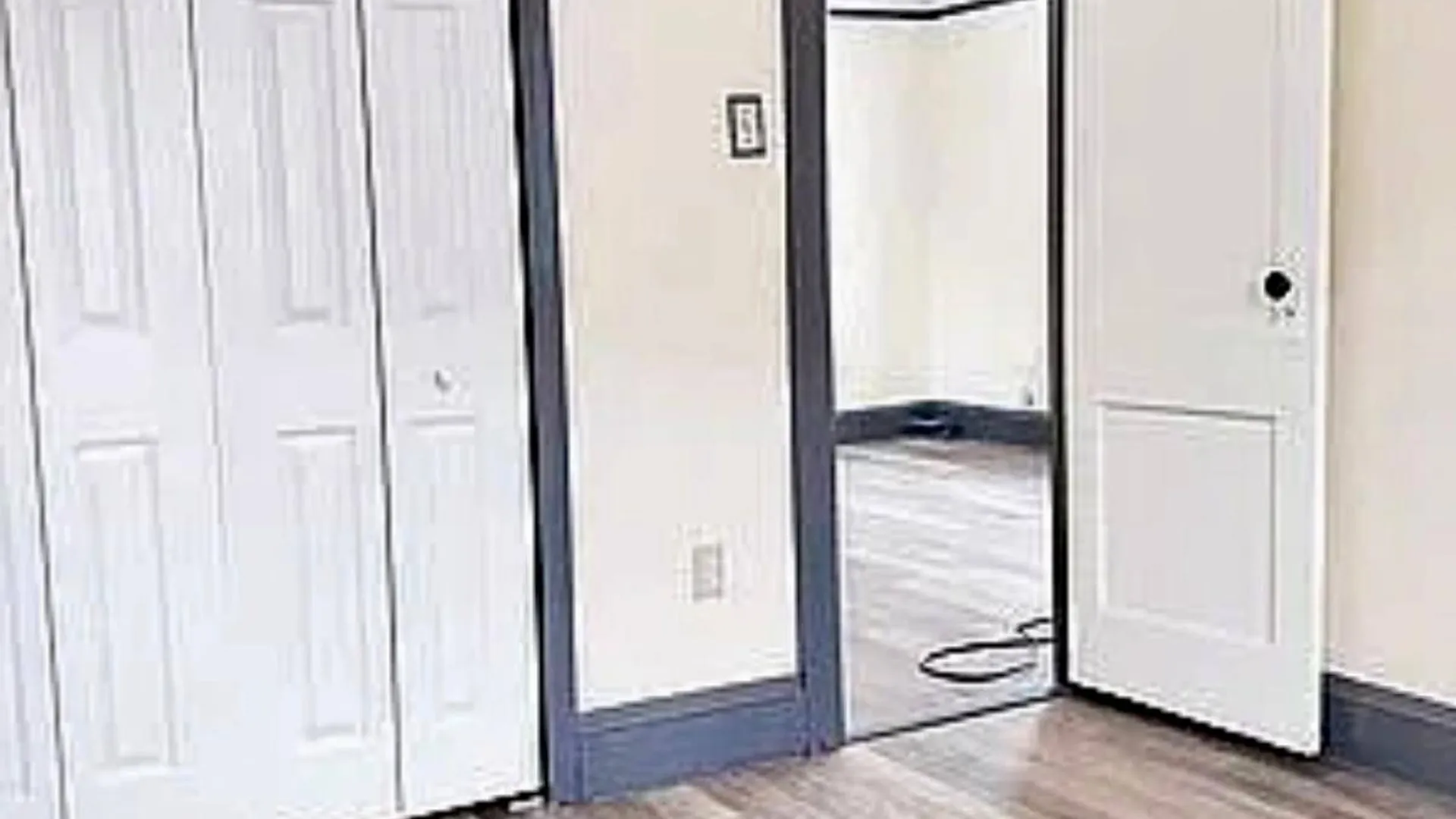 Property at 73-01 Ditmars Blvd, Astoria, NY 11370 7