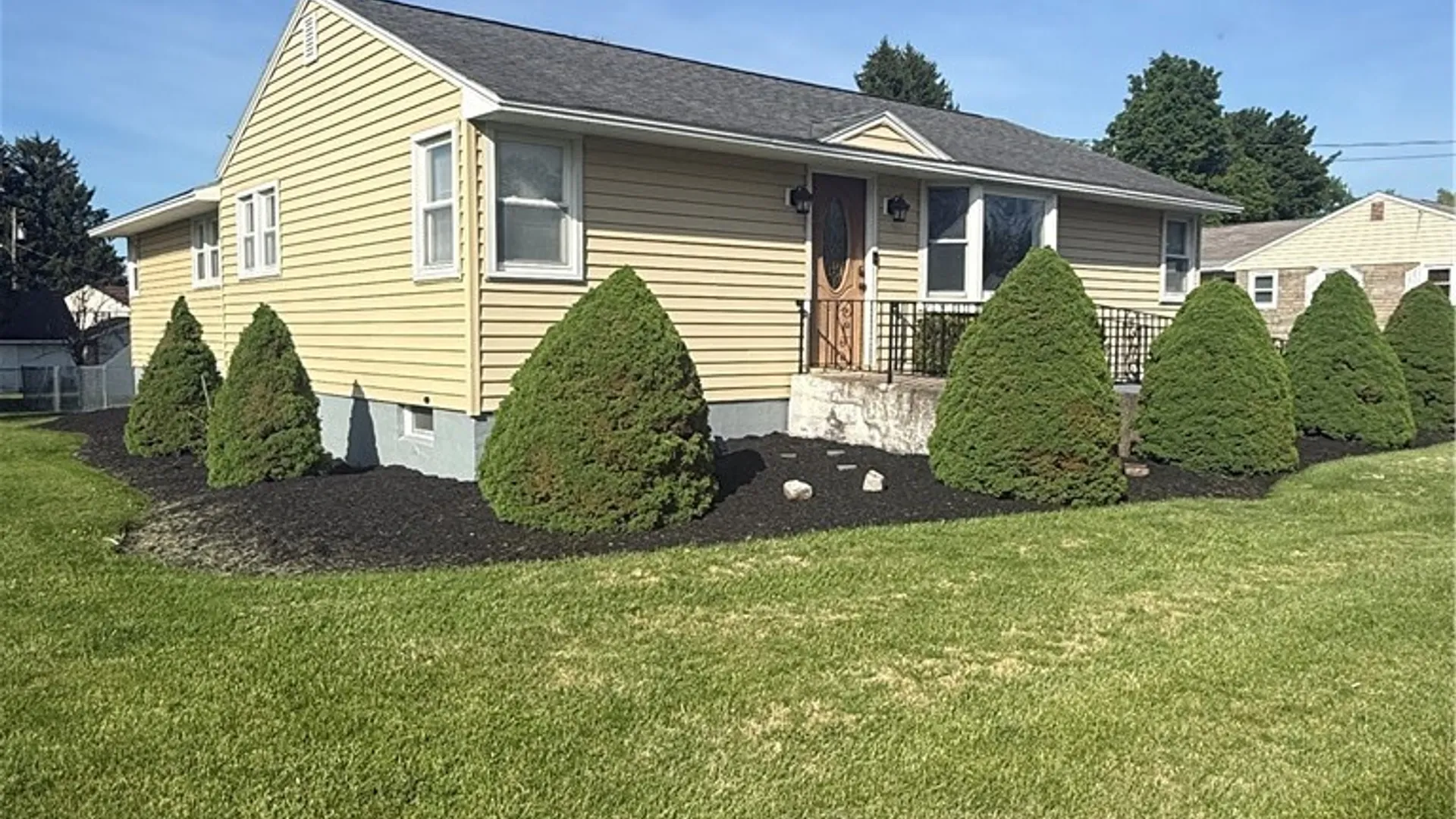 Property at 414 W Lewis Street, Lenox, NY 13032 2