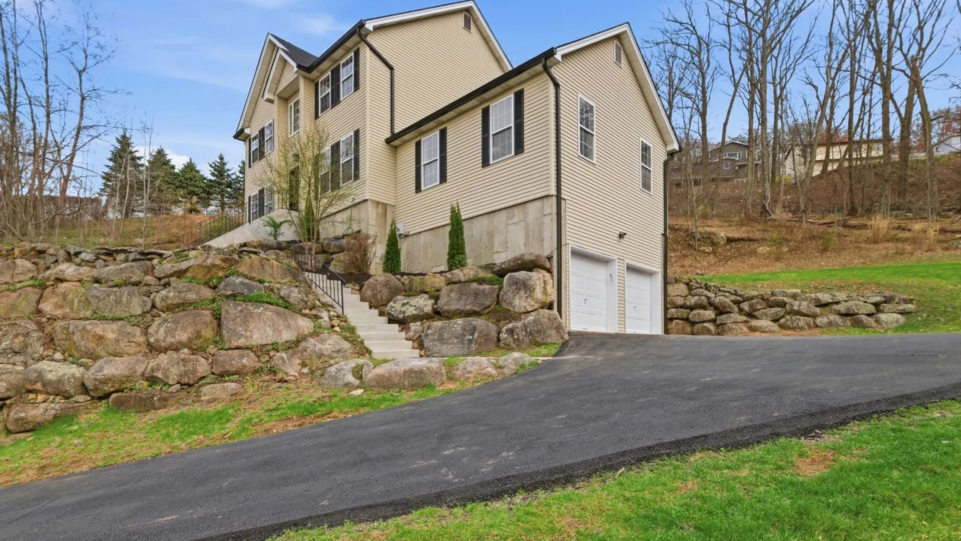 Property at 41 Hickory Road, Sloatsburg, NY 10974 2