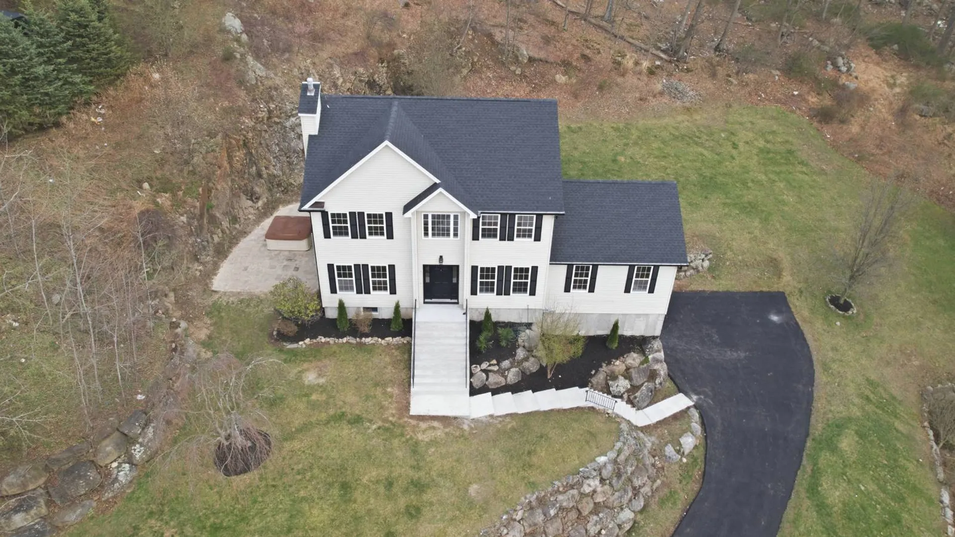 Property at 41 Hickory Road, Sloatsburg, NY 10974 4