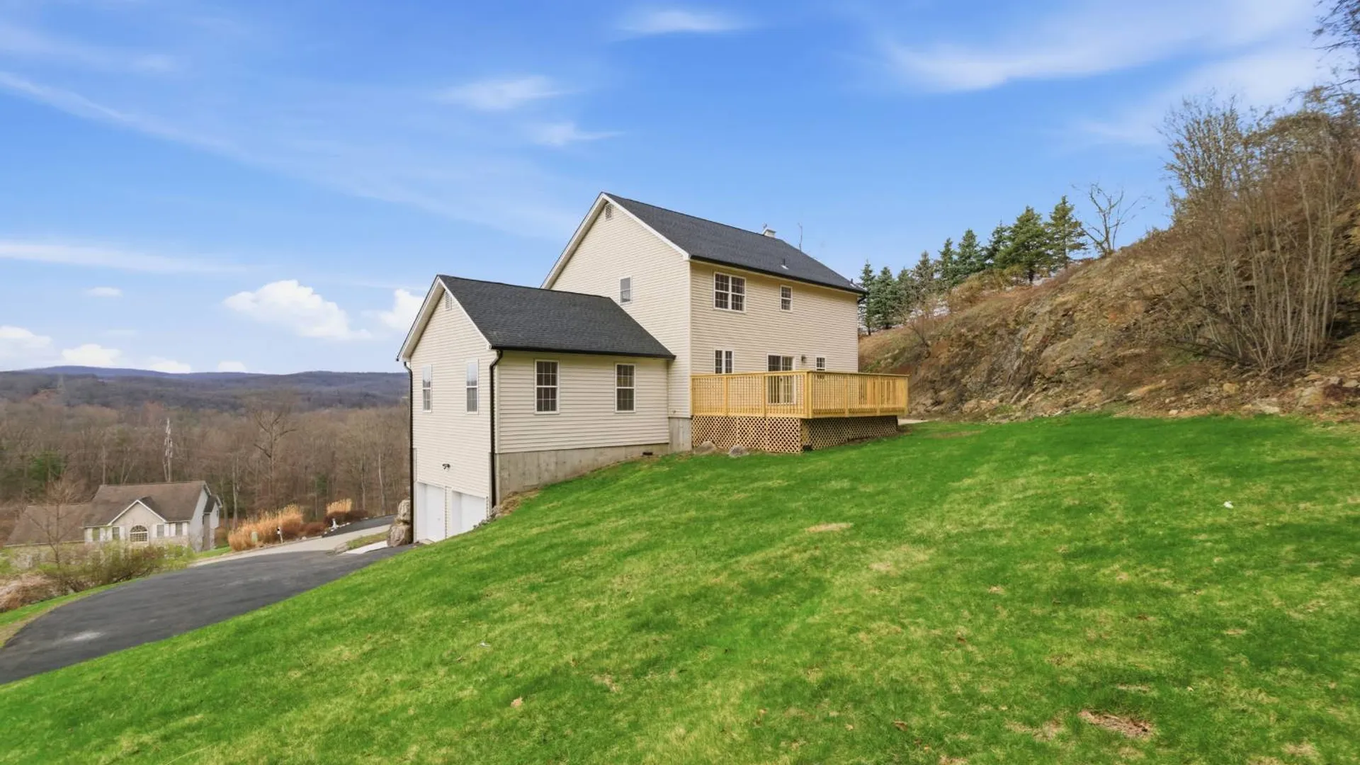 Property at 41 Hickory Road, Sloatsburg, NY 10974 47