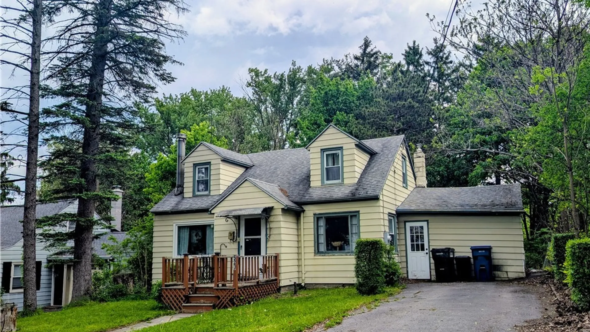 Property at 527 Salisbury Park Drive, Syracuse, NY 13224 33