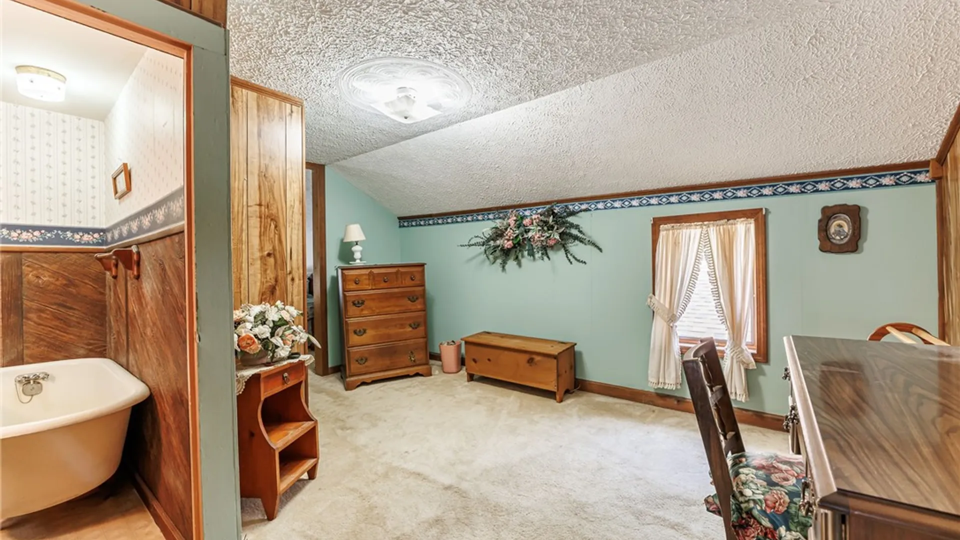 Property at 165 Bristol Street, Canandaigua City, NY 14424 17