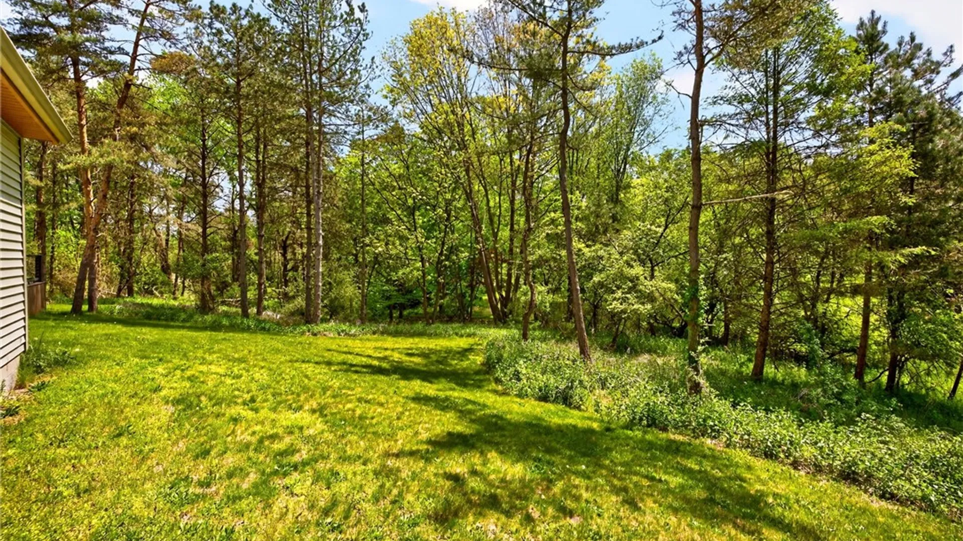 Property at 1537 Cranberry Pond, Victor, NY 14564 40