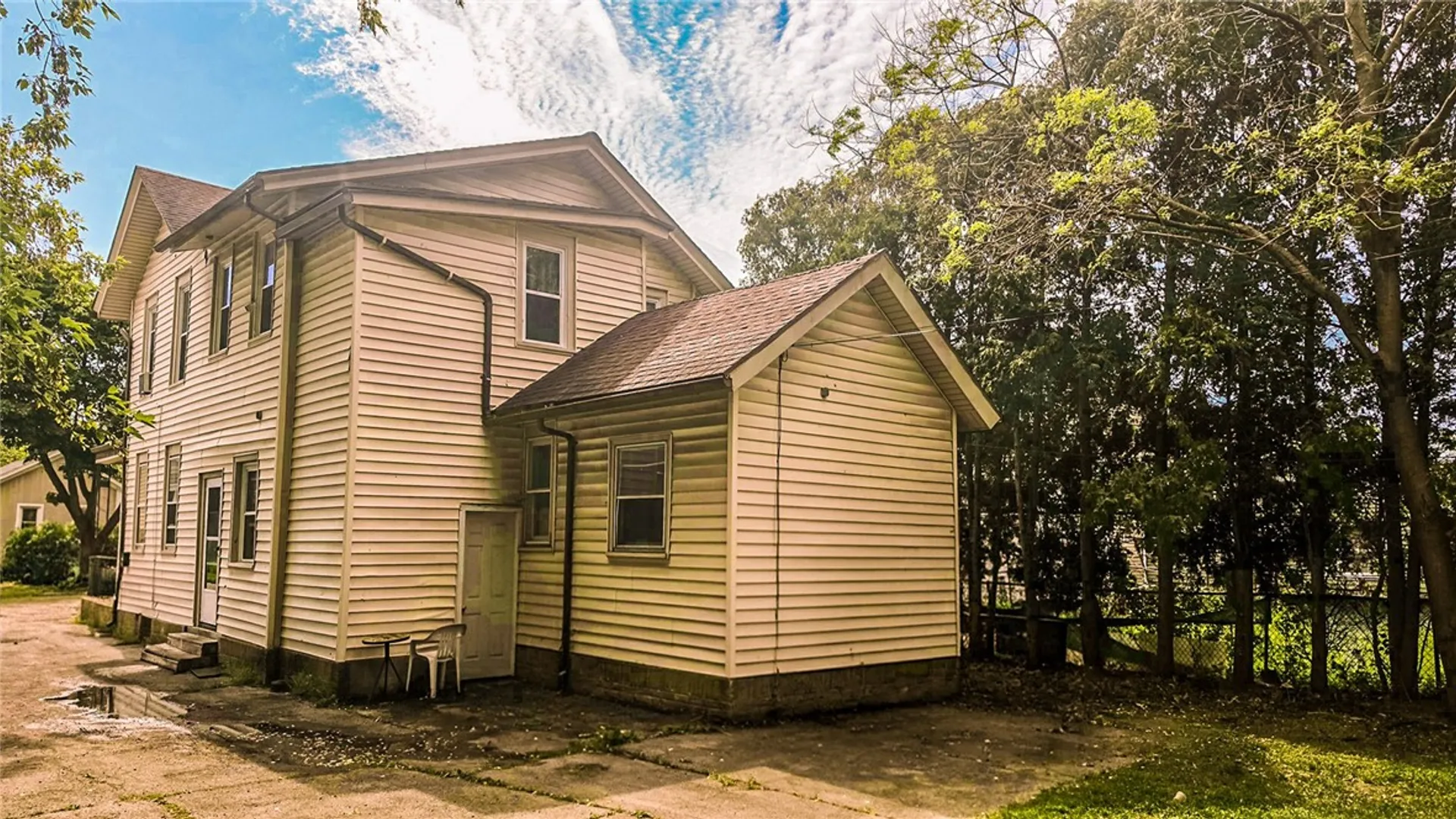 Property at 148 Parkway, Rochester, NY 14608 4