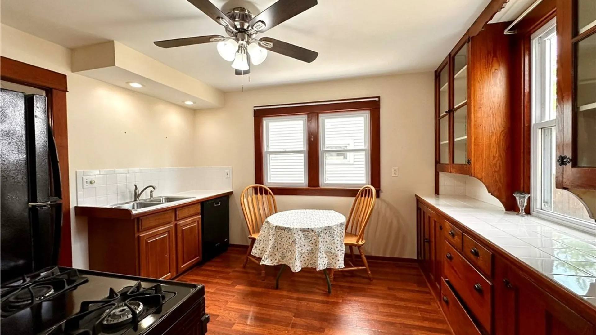 Property at 42 Bloomfield Avenue, Buffalo, NY 14220 12