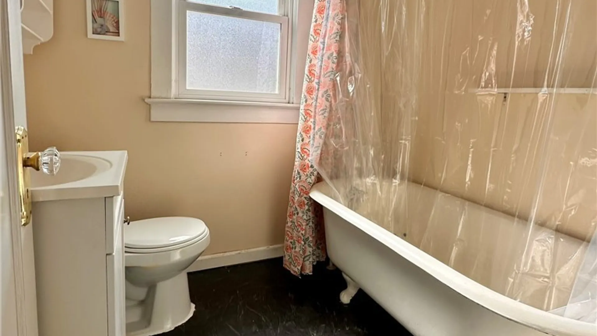Property at 42 Bloomfield Avenue, Buffalo, NY 14220 20