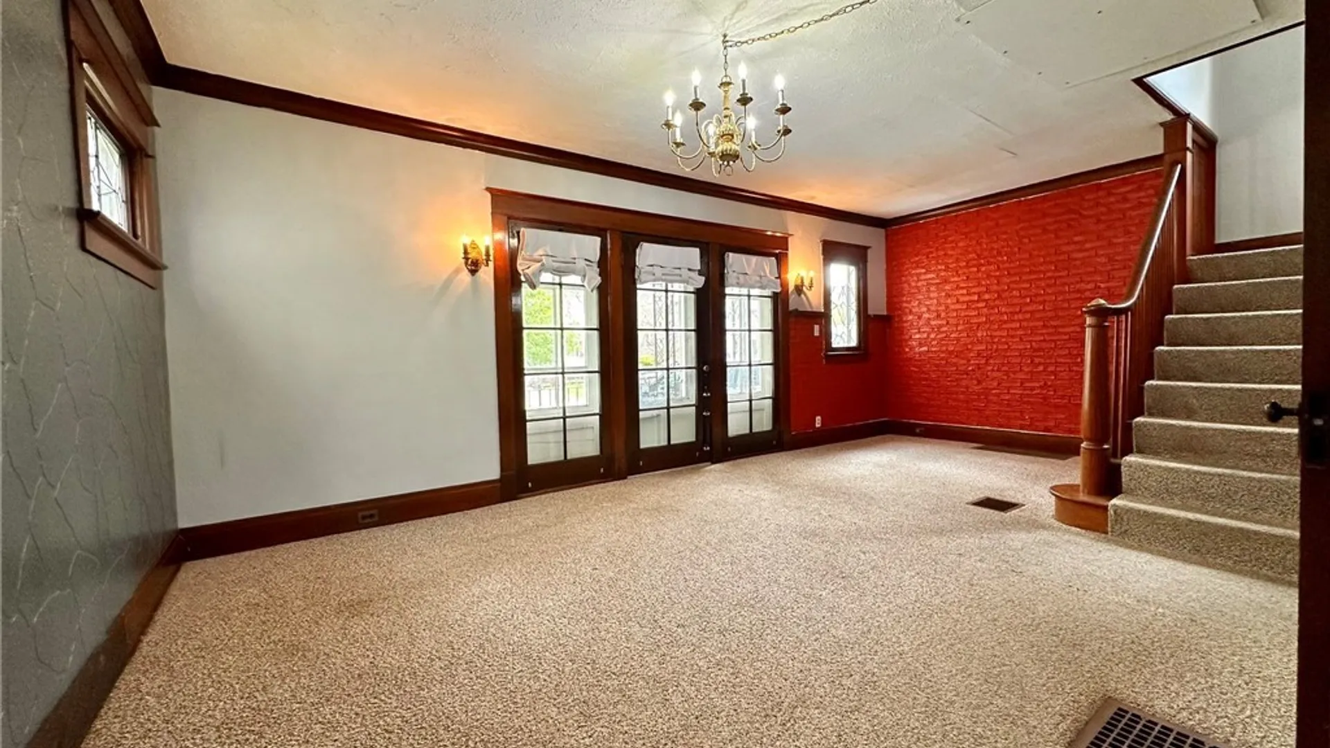 Property at 42 Bloomfield Avenue, Buffalo, NY 14220 9