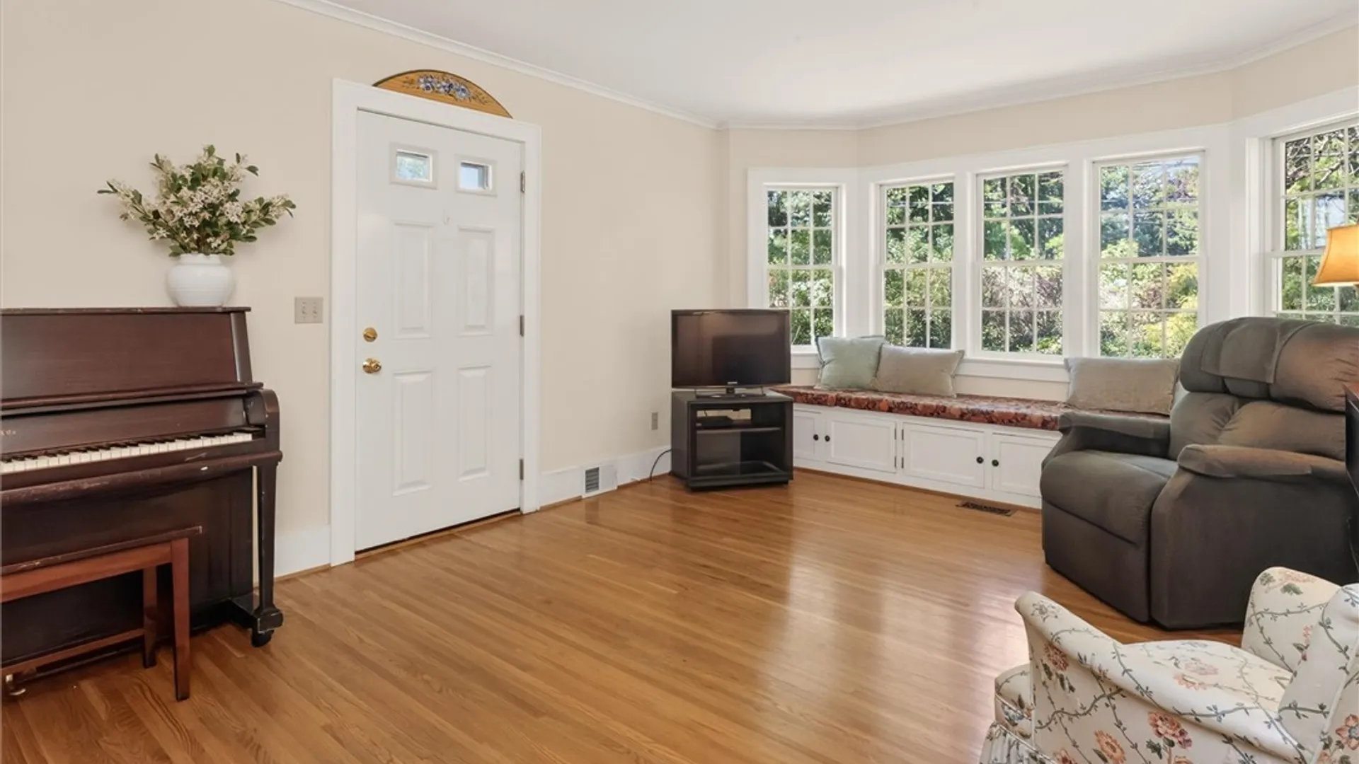 Property at 105 Beresford Road, Rochester, NY 14610 16