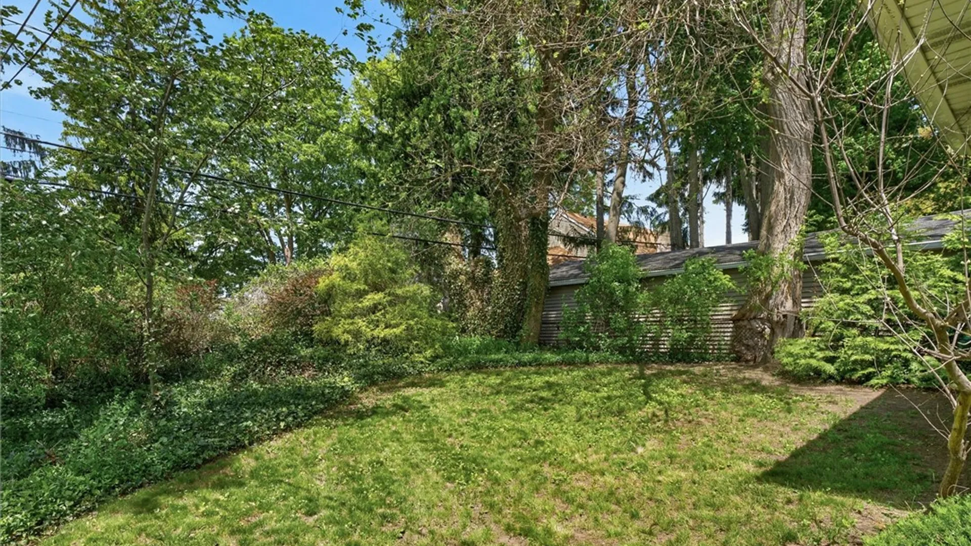 Property at 105 Beresford Road, Rochester, NY 14610 38