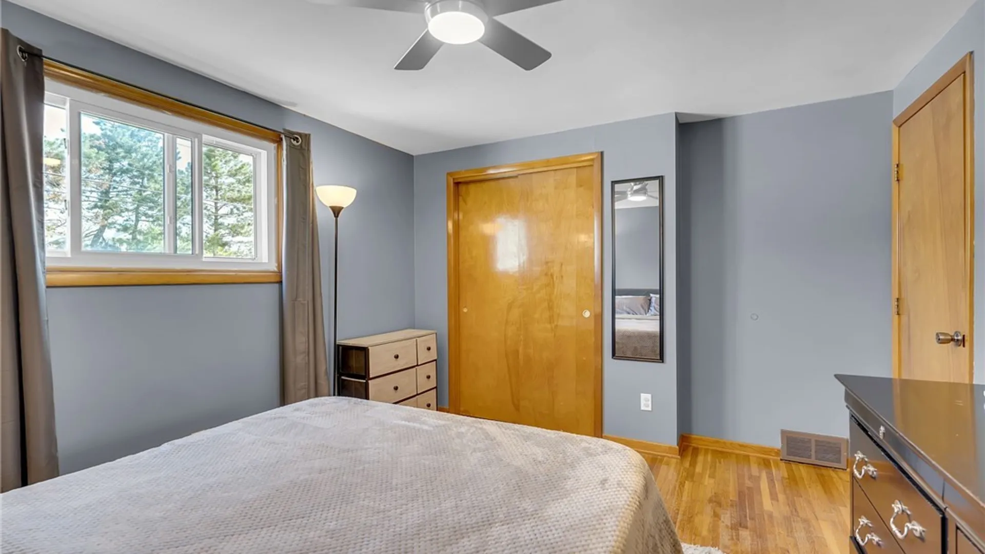 Property at 147 Harris Court, Cheektowaga, NY 14225 16