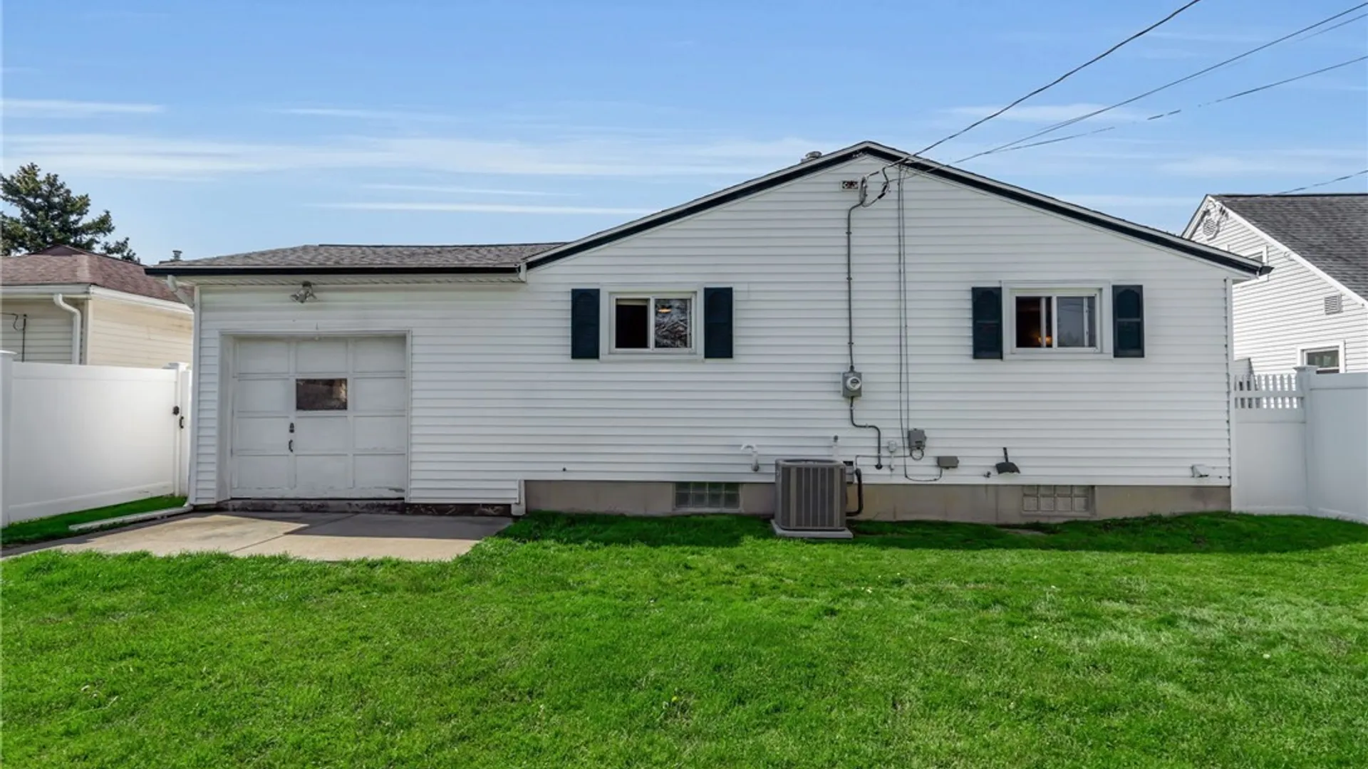 Property at 147 Harris Court, Cheektowaga, NY 14225 26