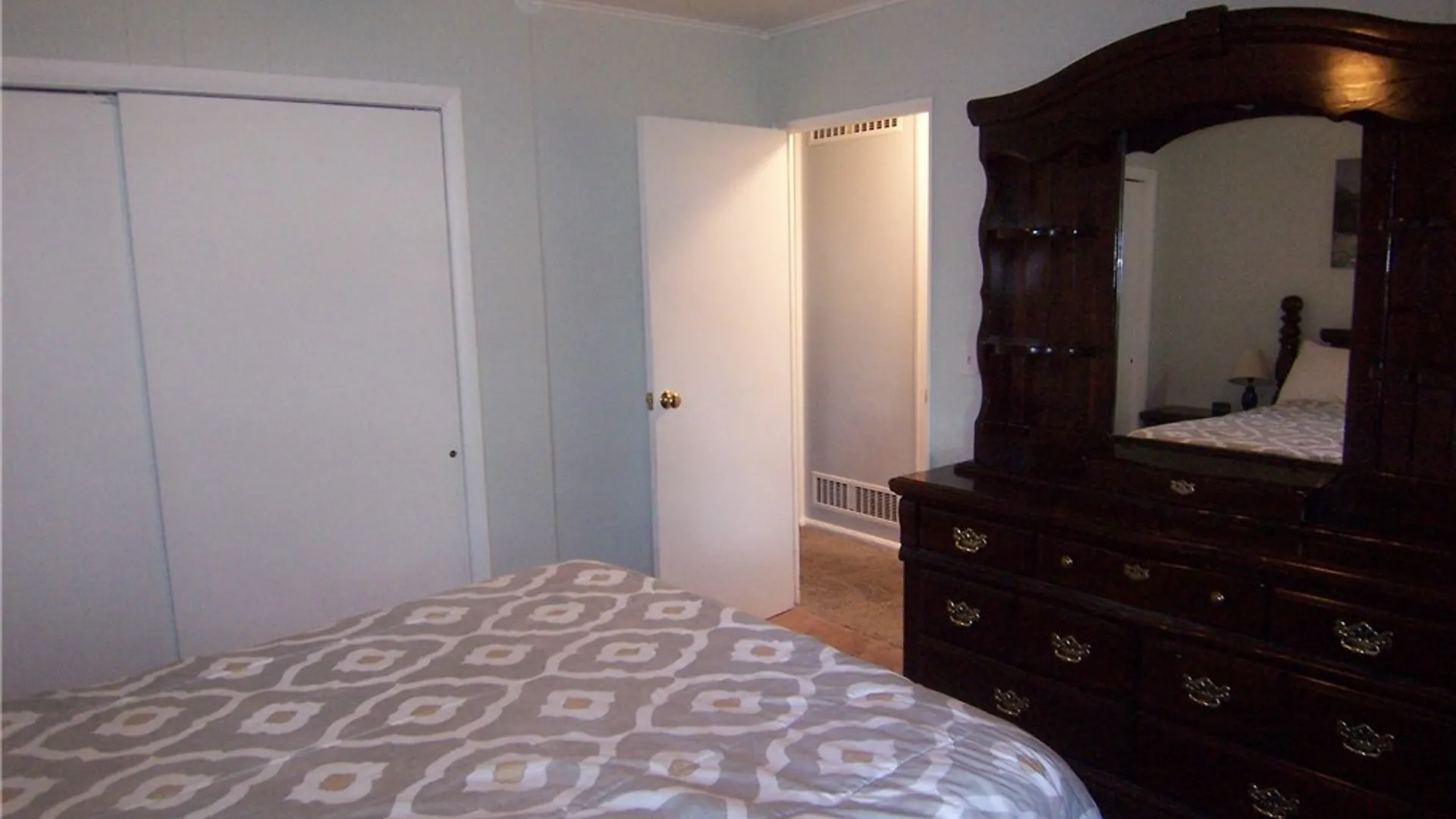 Property at 36 Elm Street, Batavia City, NY 14020 21