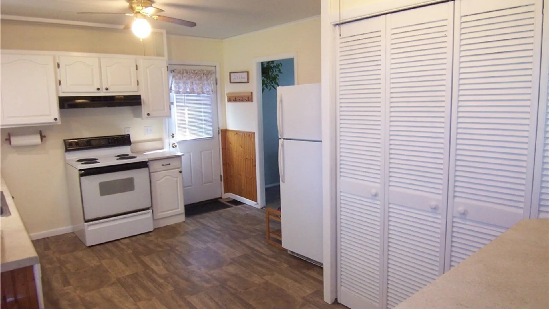Property at 36 Elm Street, Batavia City, NY 14020 6