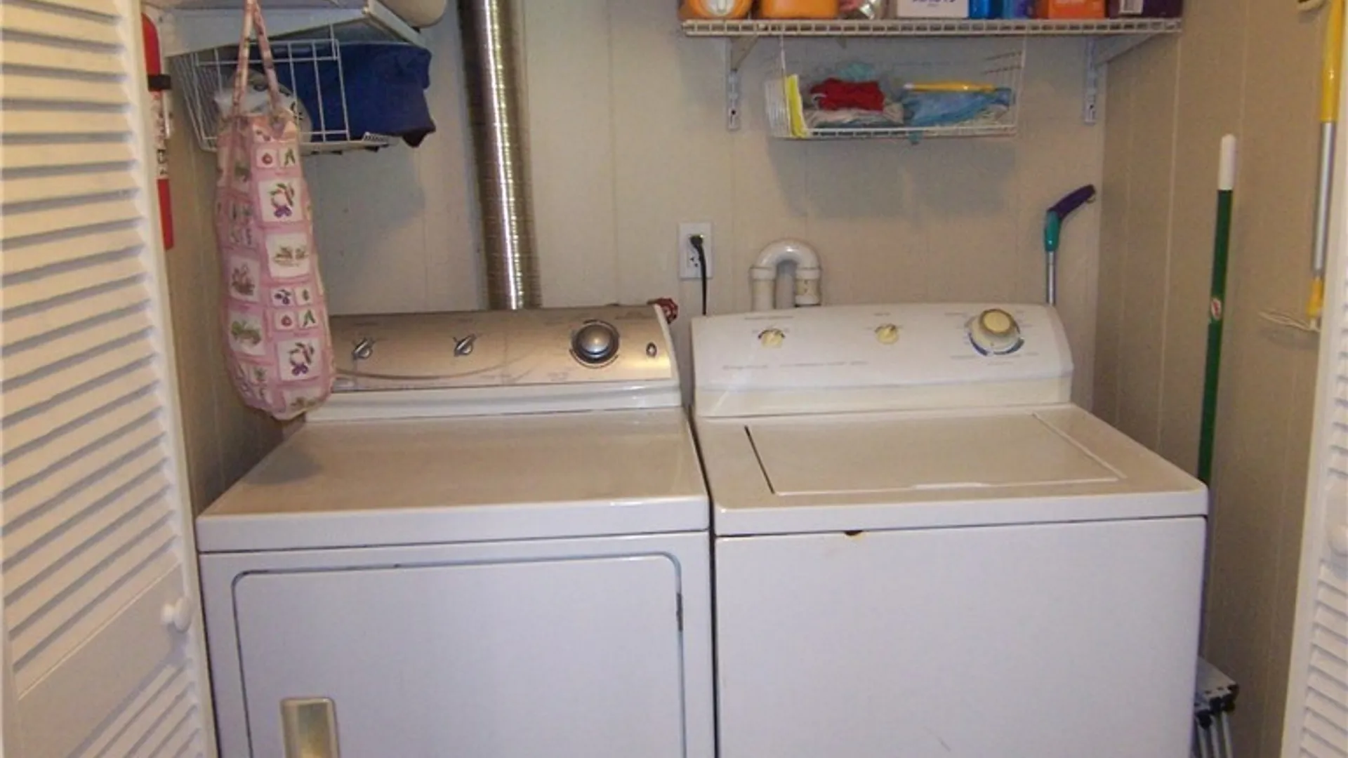 Property at 36 Elm Street, Batavia City, NY 14020 8