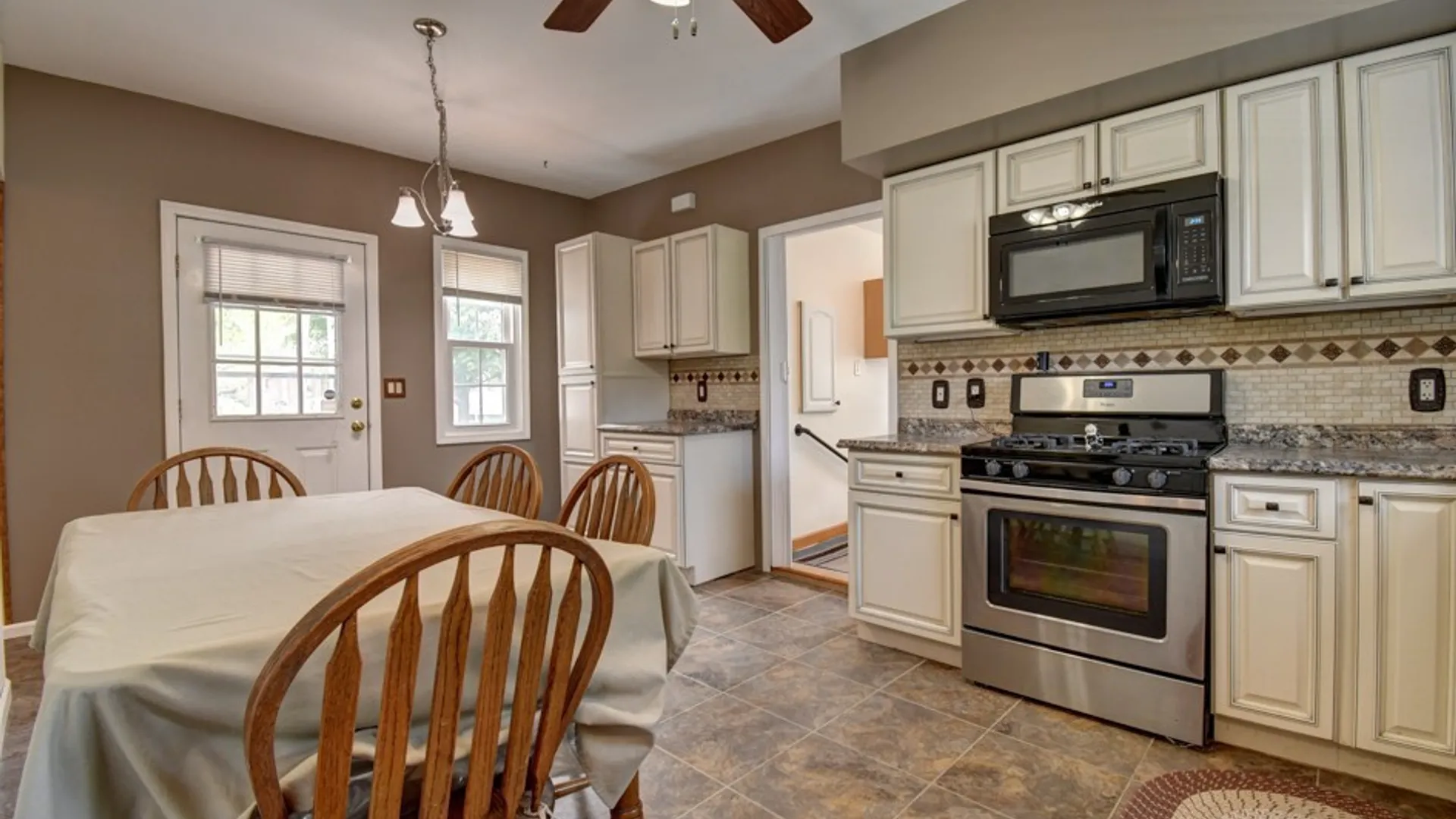 Property at 200 Thorndale Avenue, West Seneca, NY 14224 14