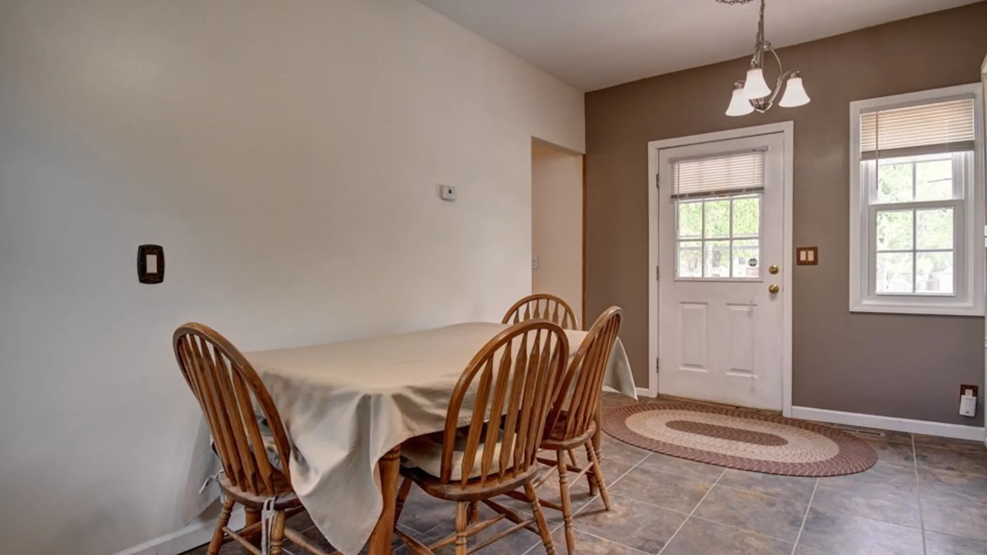 Property at 200 Thorndale Avenue, West Seneca, NY 14224 16