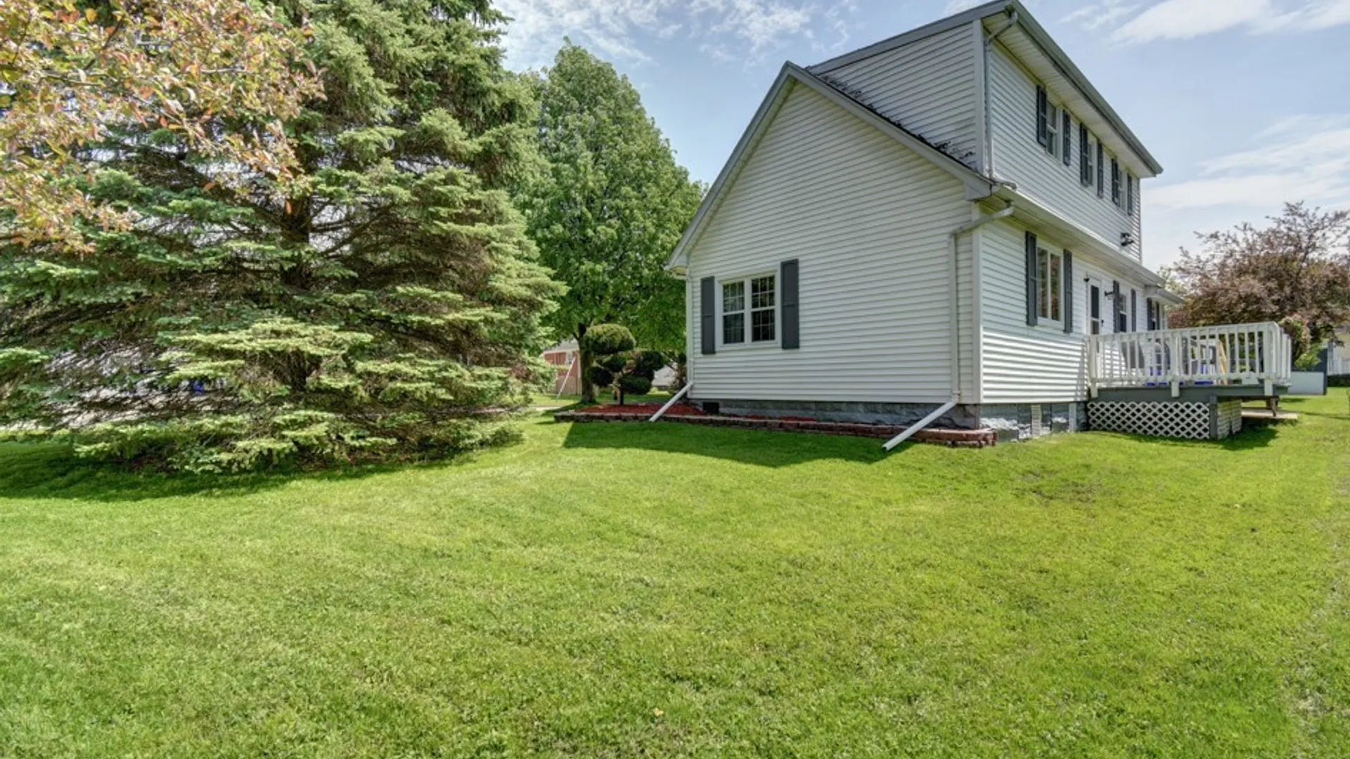 Property at 200 Thorndale Avenue, West Seneca, NY 14224 28