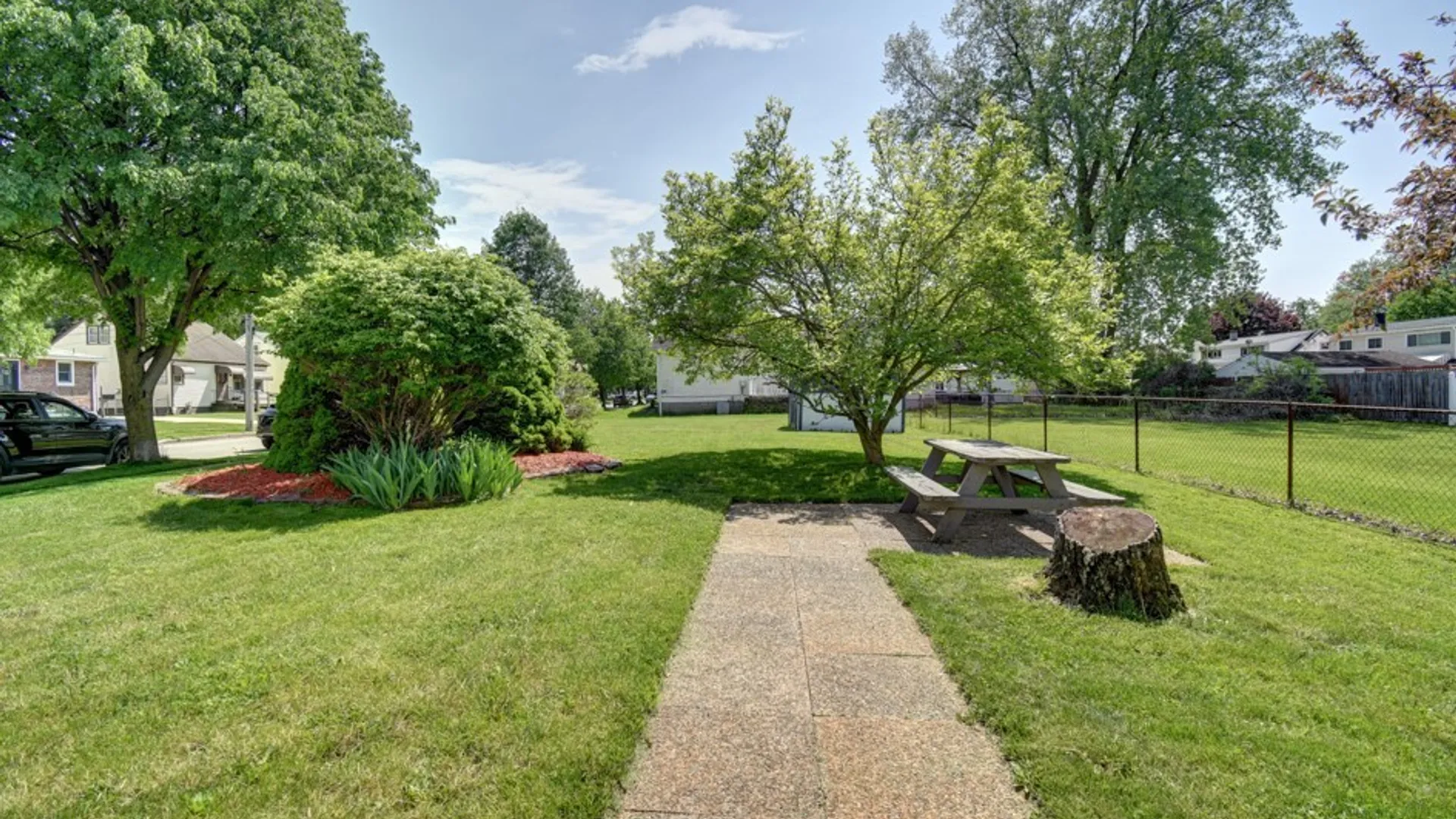 Property at 200 Thorndale Avenue, West Seneca, NY 14224 30
