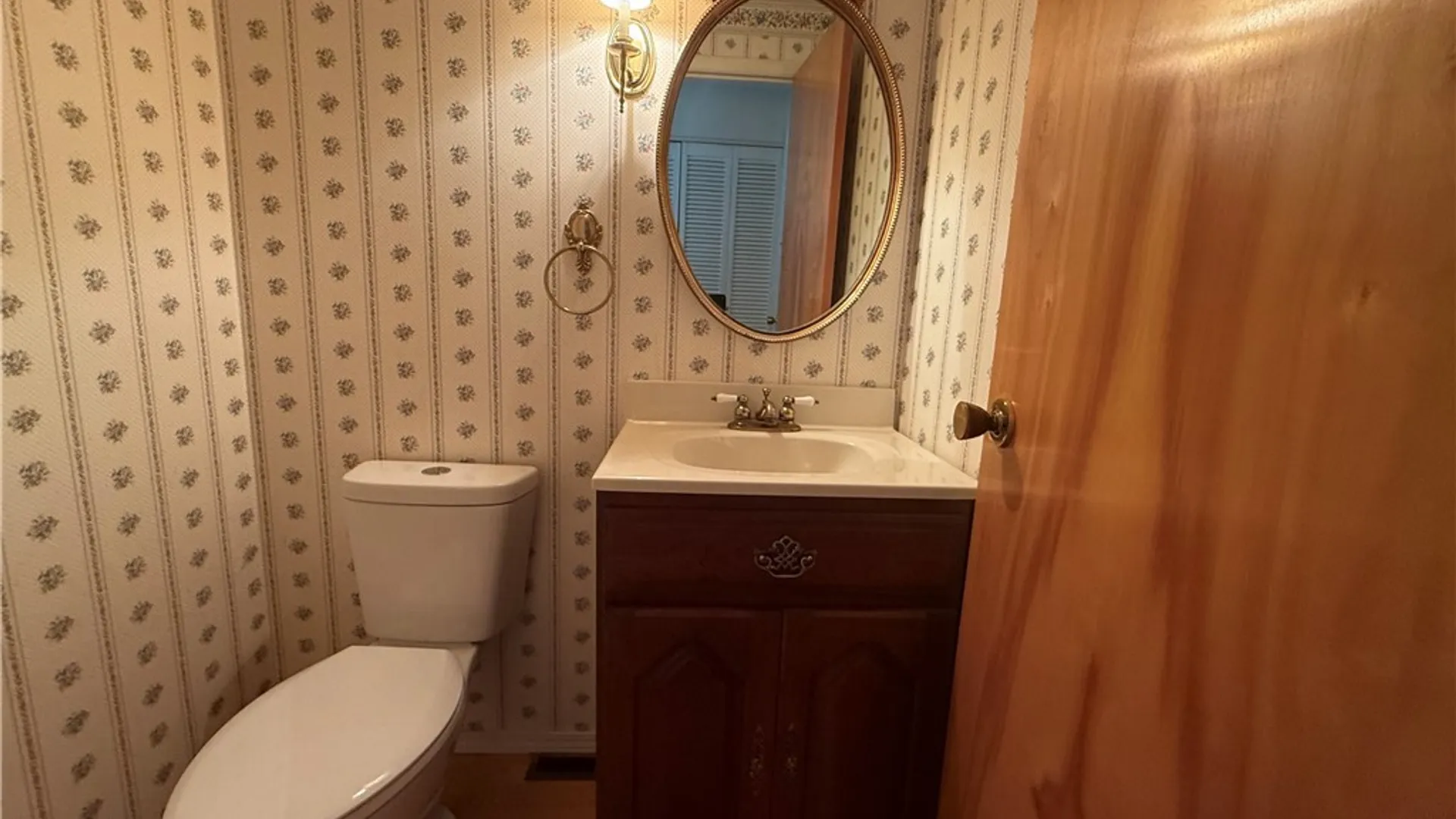 Property at 116 Stillwater Drive, DeWitt, NY 13057 9