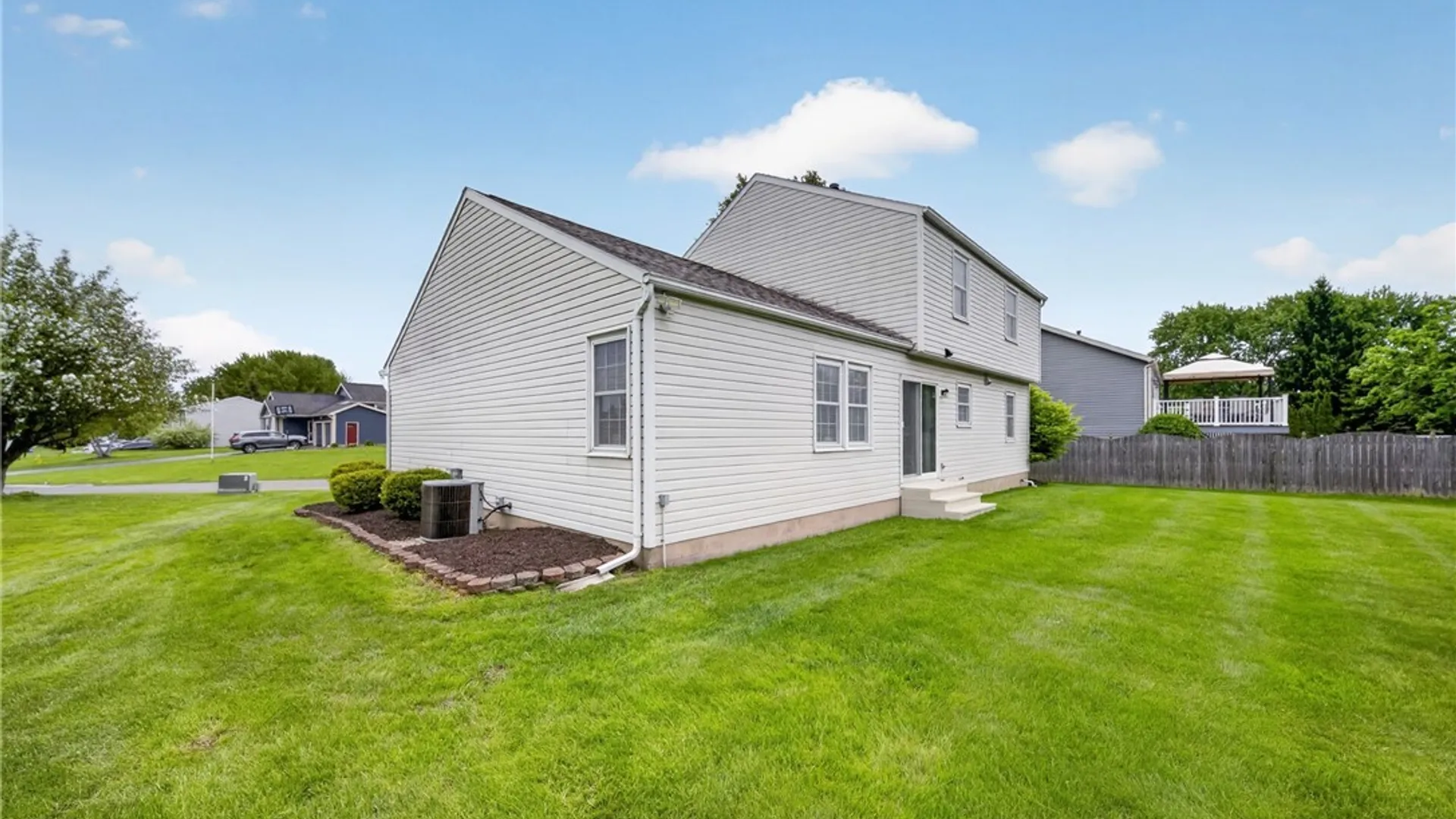 Property at 6143 Palisades Dr, Cicero, NY 13039 38
