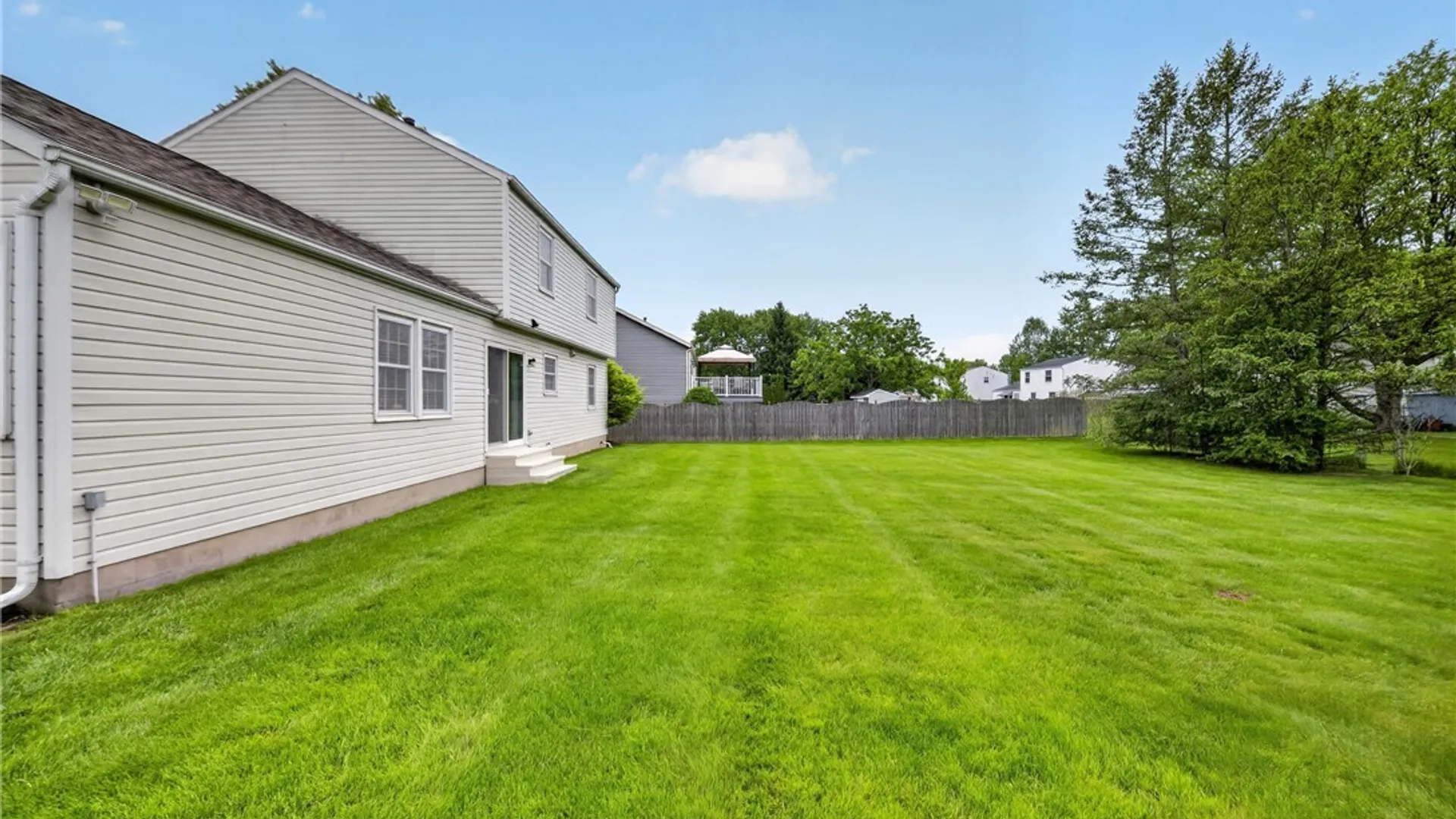 Property at 6143 Palisades Dr, Cicero, NY 13039 39