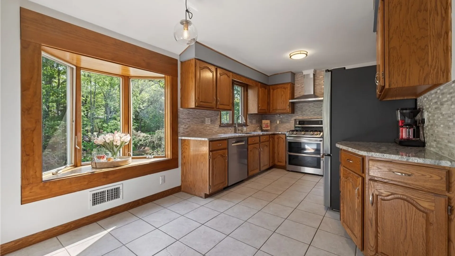 Property at 565 Bay Road, Webster, NY 14580 13