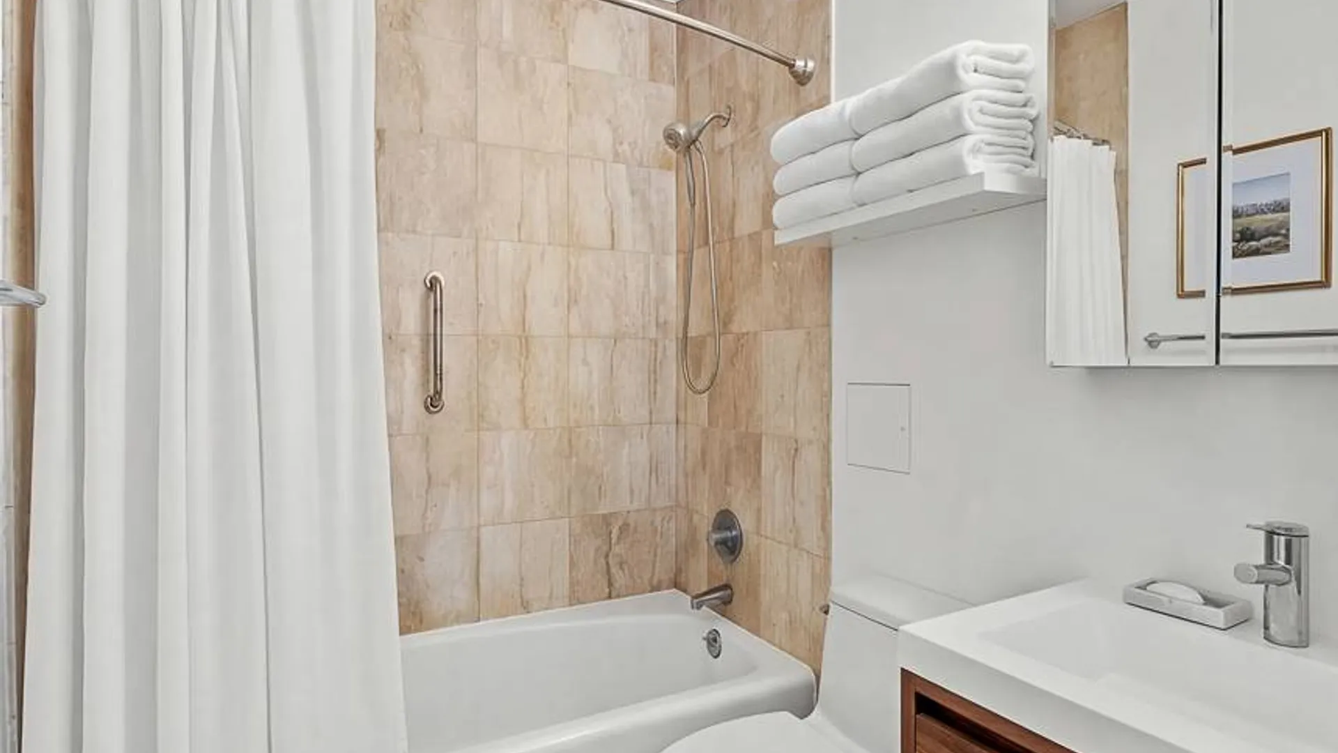 Property at 2000 Broadway, New York, NY 10023 14