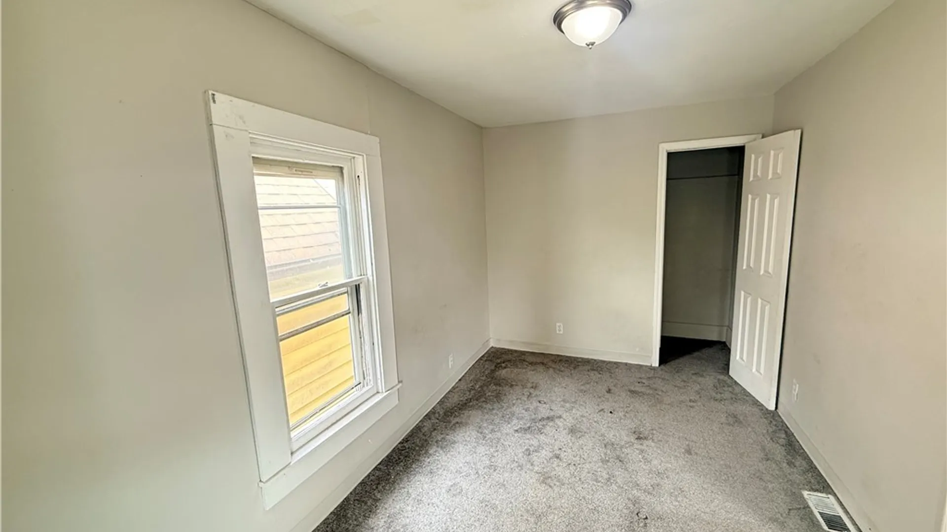 Property at 200 Tremont Street, North Tonawanda, NY 14120 3