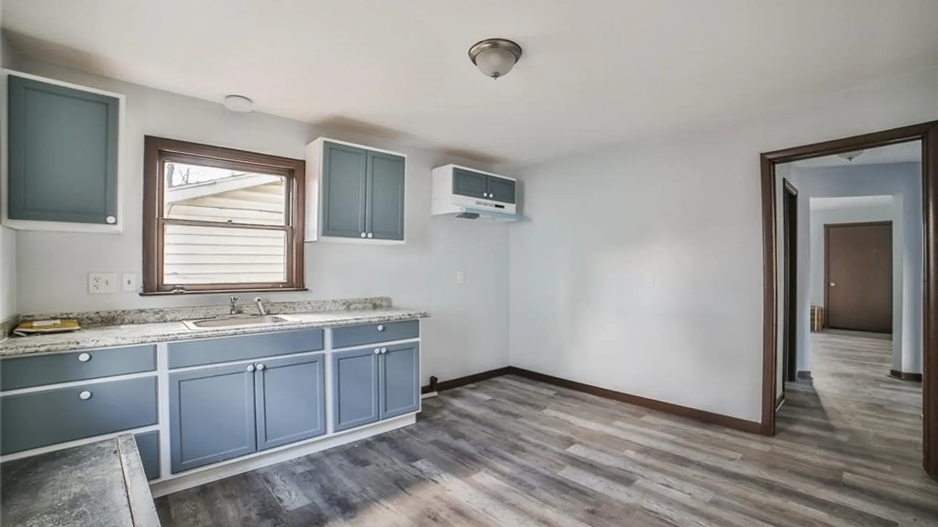 Property at 417 24th Street, Niagara Falls, NY 14303 14