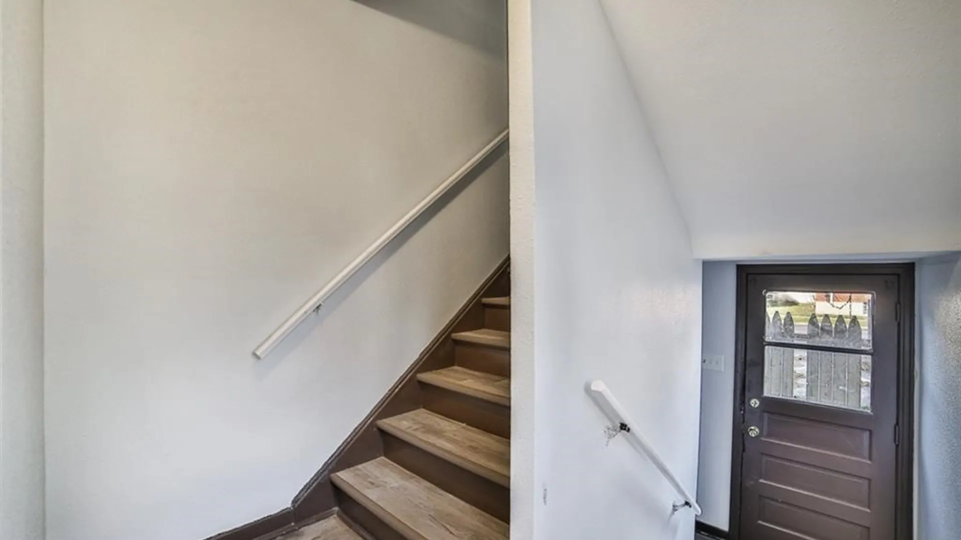 Property at 417 24th Street, Niagara Falls, NY 14303 16