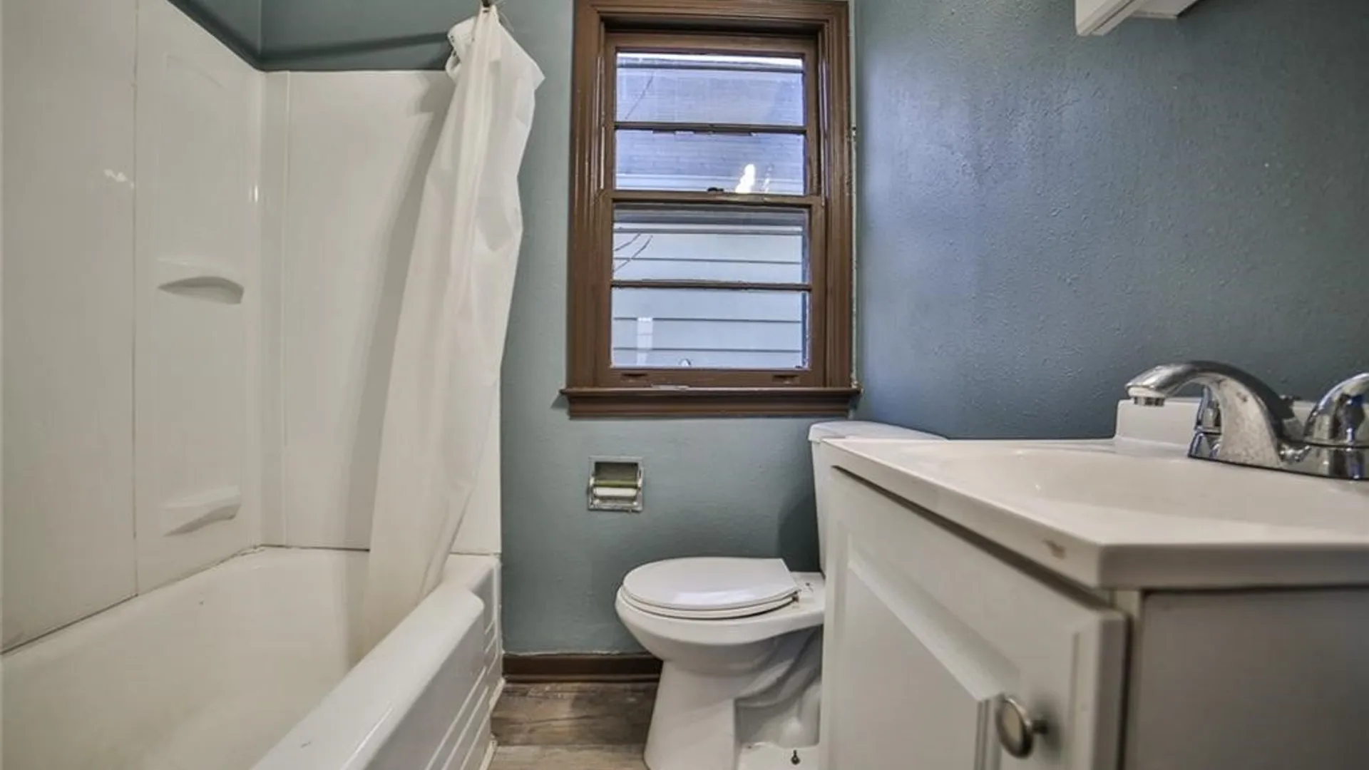 Property at 417 24th Street, Niagara Falls, NY 14303 24