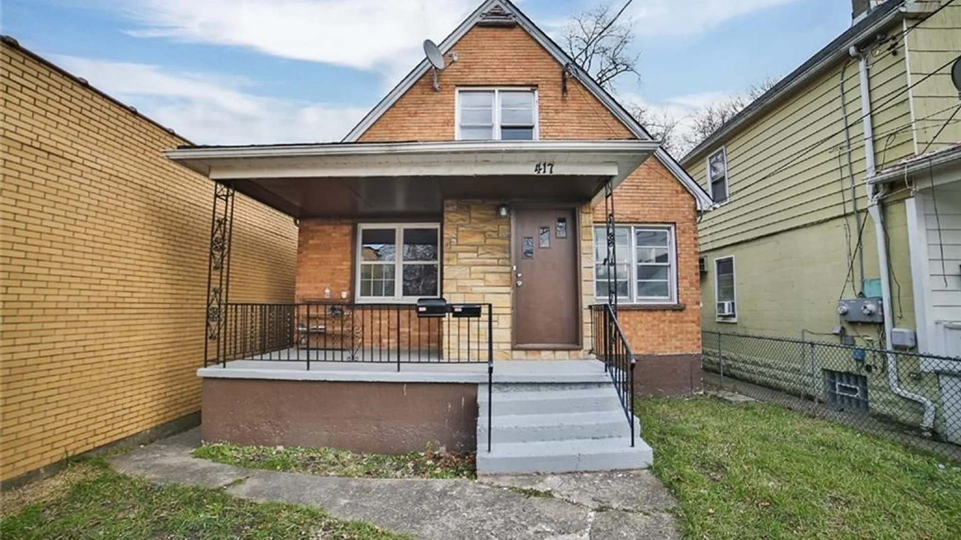 Property at 417 24th Street, Niagara Falls, NY 14303 3