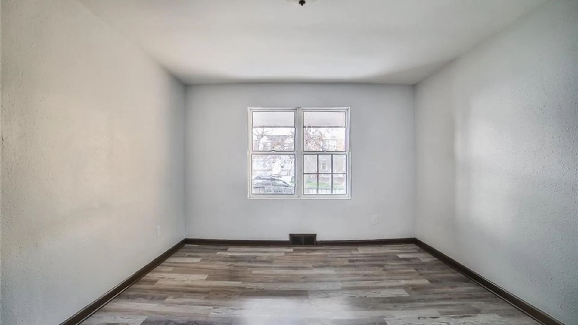 Property at 417 24th Street, Niagara Falls, NY 14303 36
