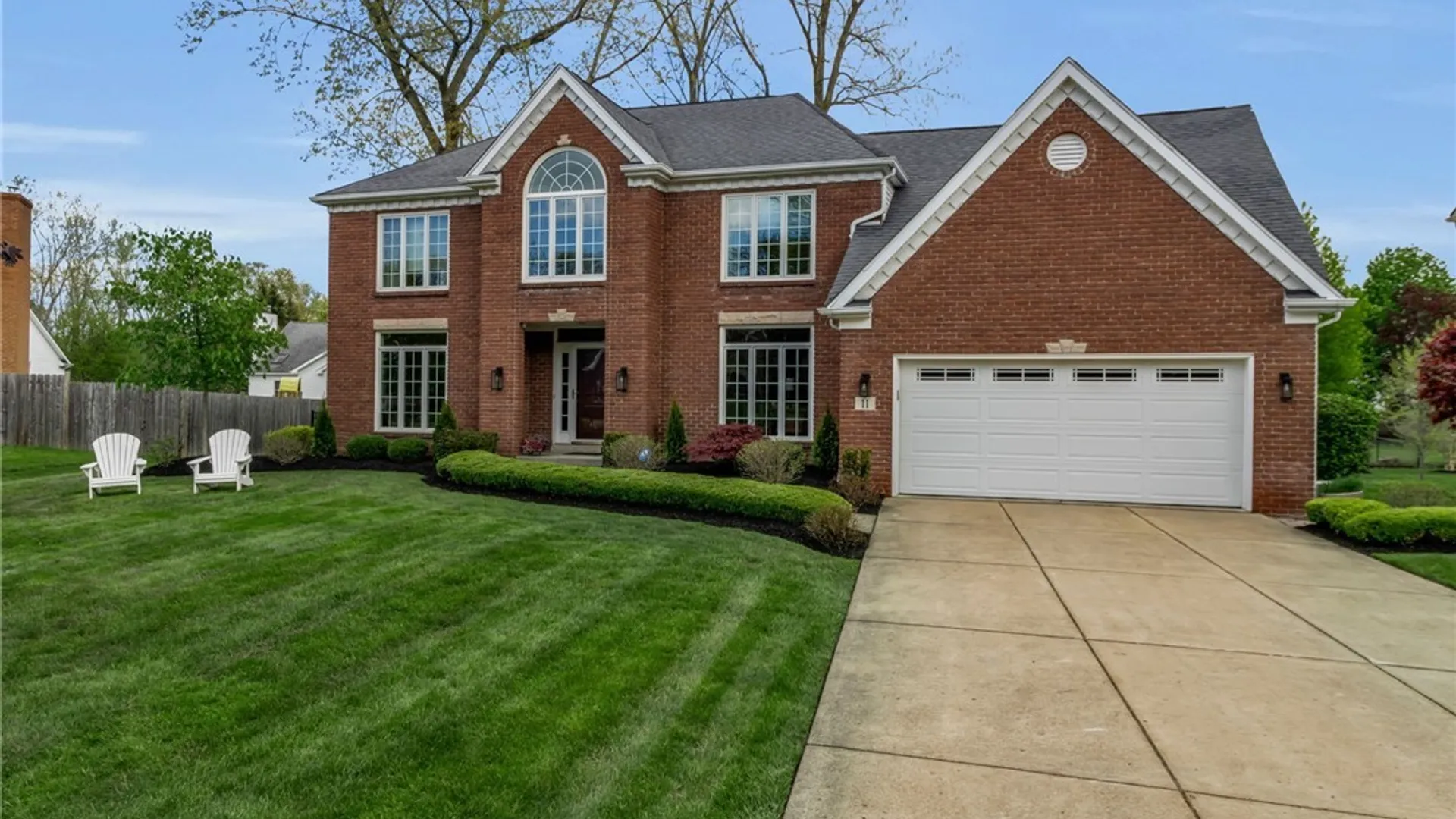 Property at 11 Pine Court, Amherst, NY 14221 2